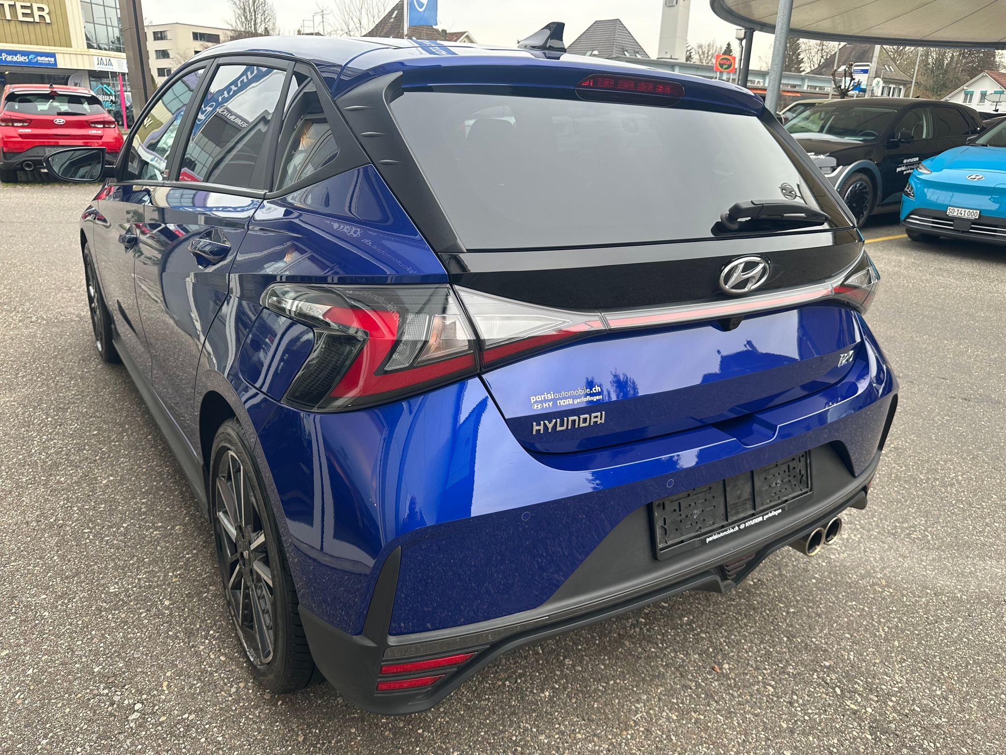 listing desktop thumbnail image 6