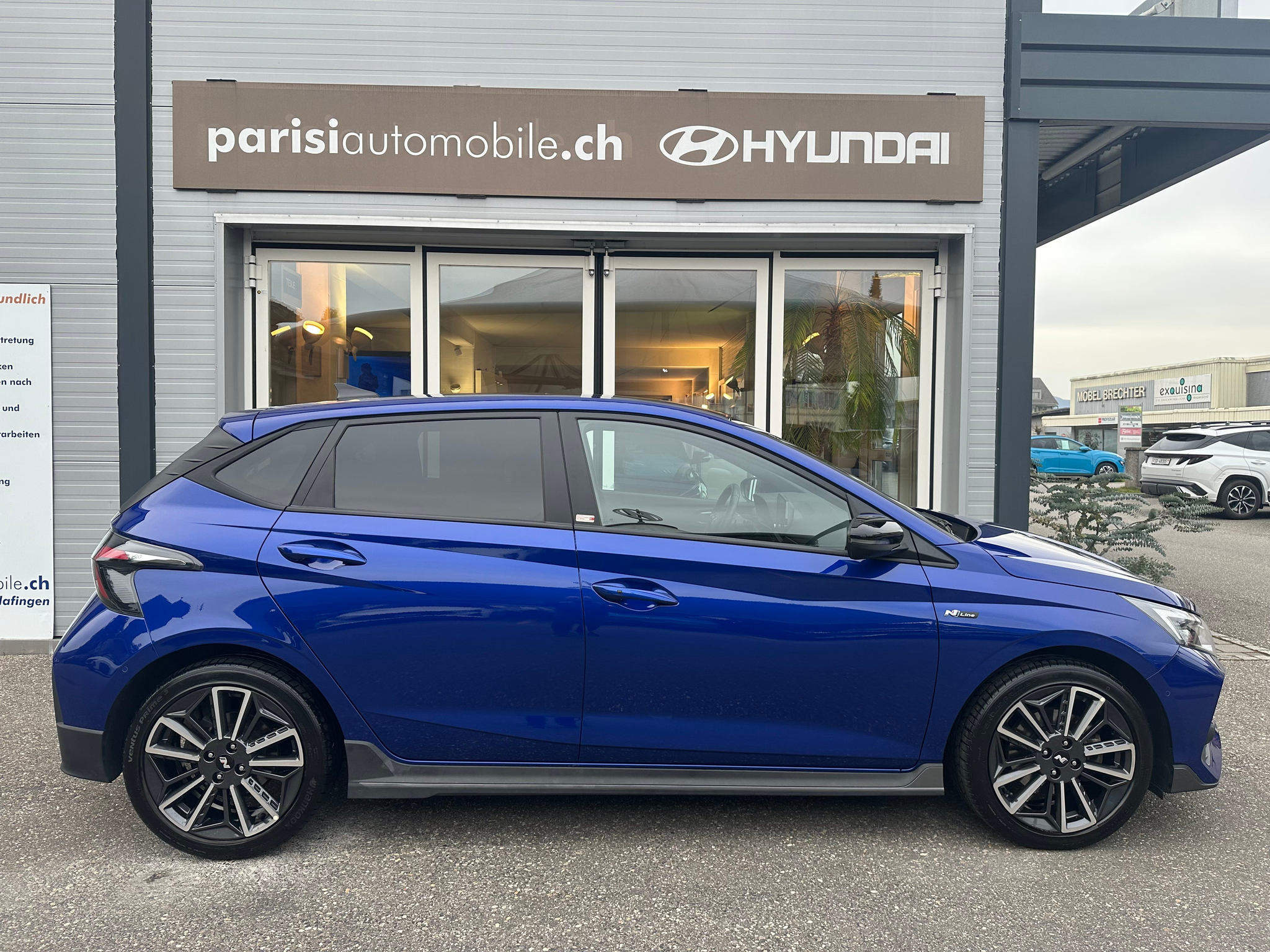 listing desktop thumbnail image 3