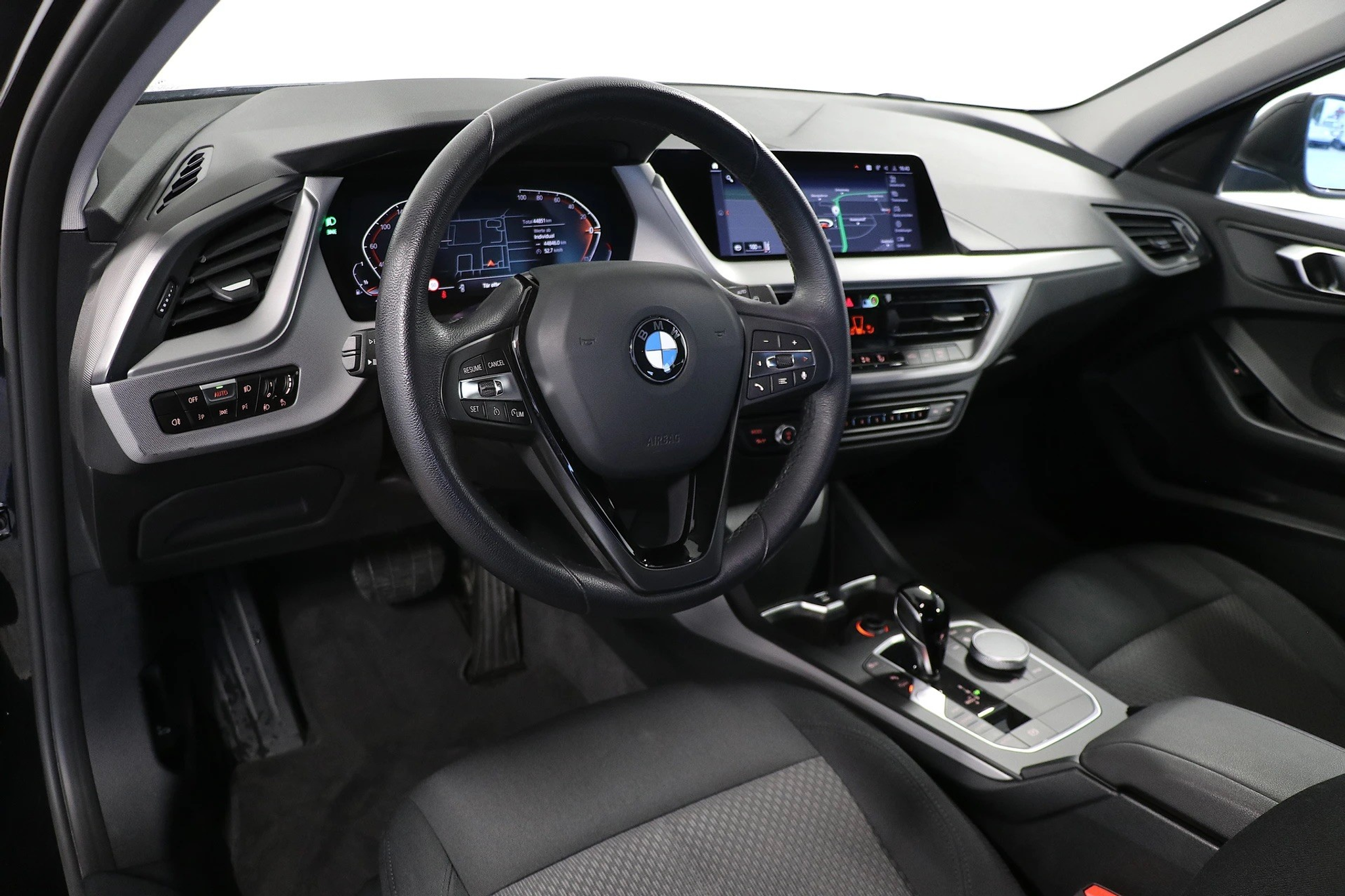 listing desktop thumbnail image 6