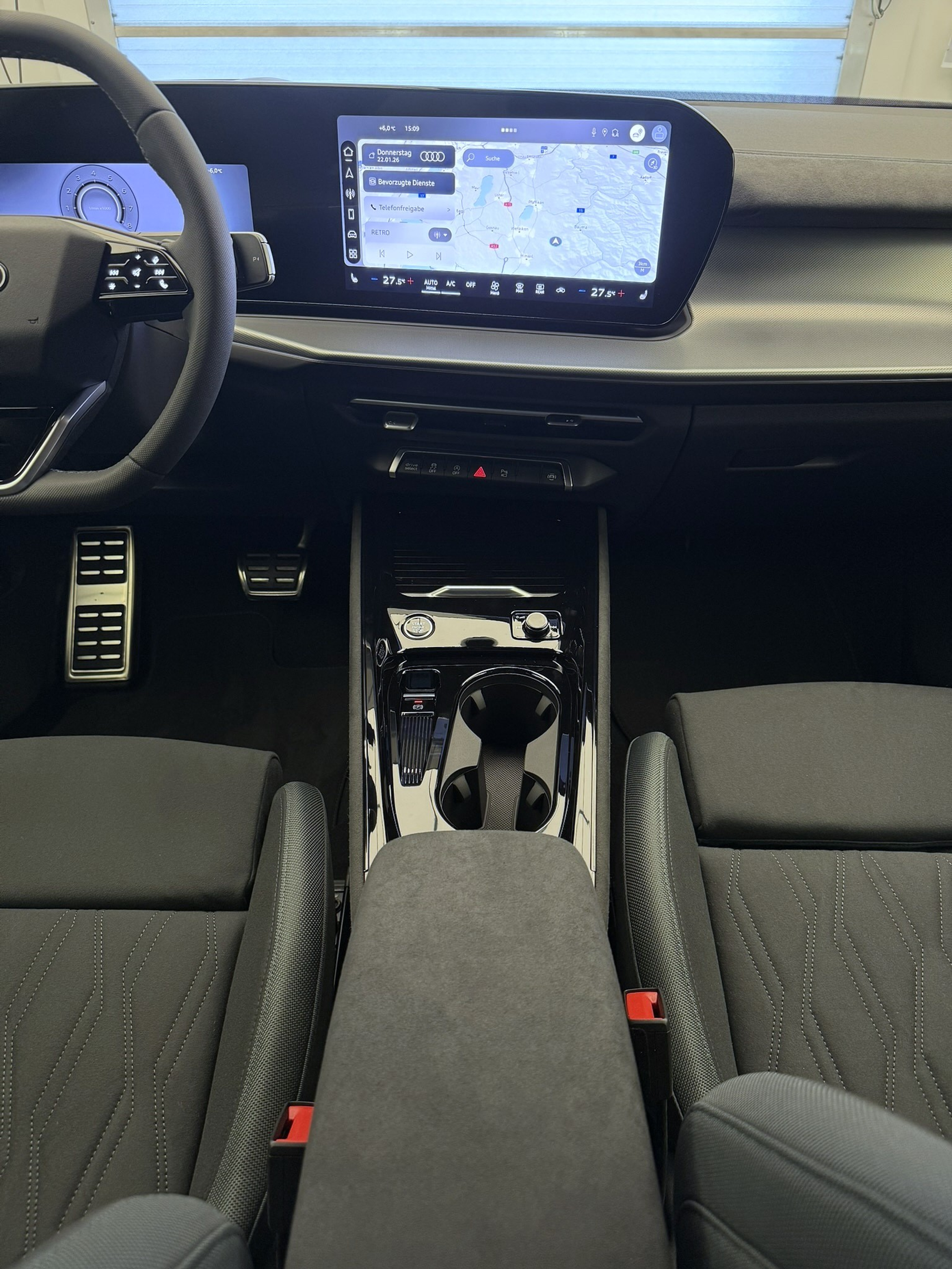 listing desktop thumbnail image 8