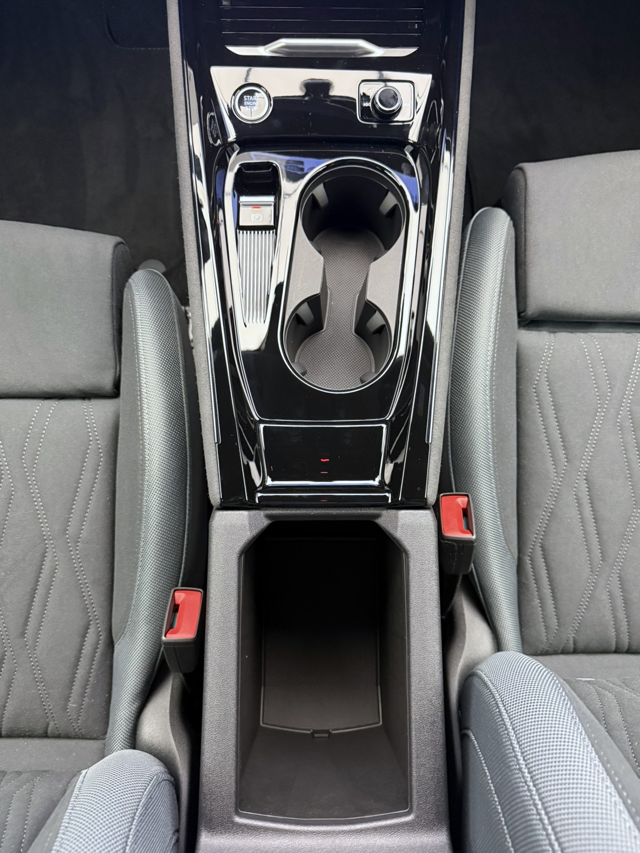 listing desktop thumbnail image 9