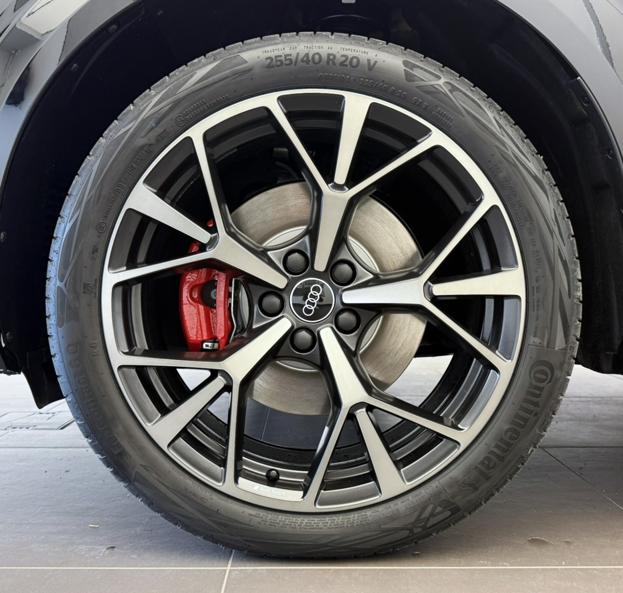 listing desktop thumbnail image 2