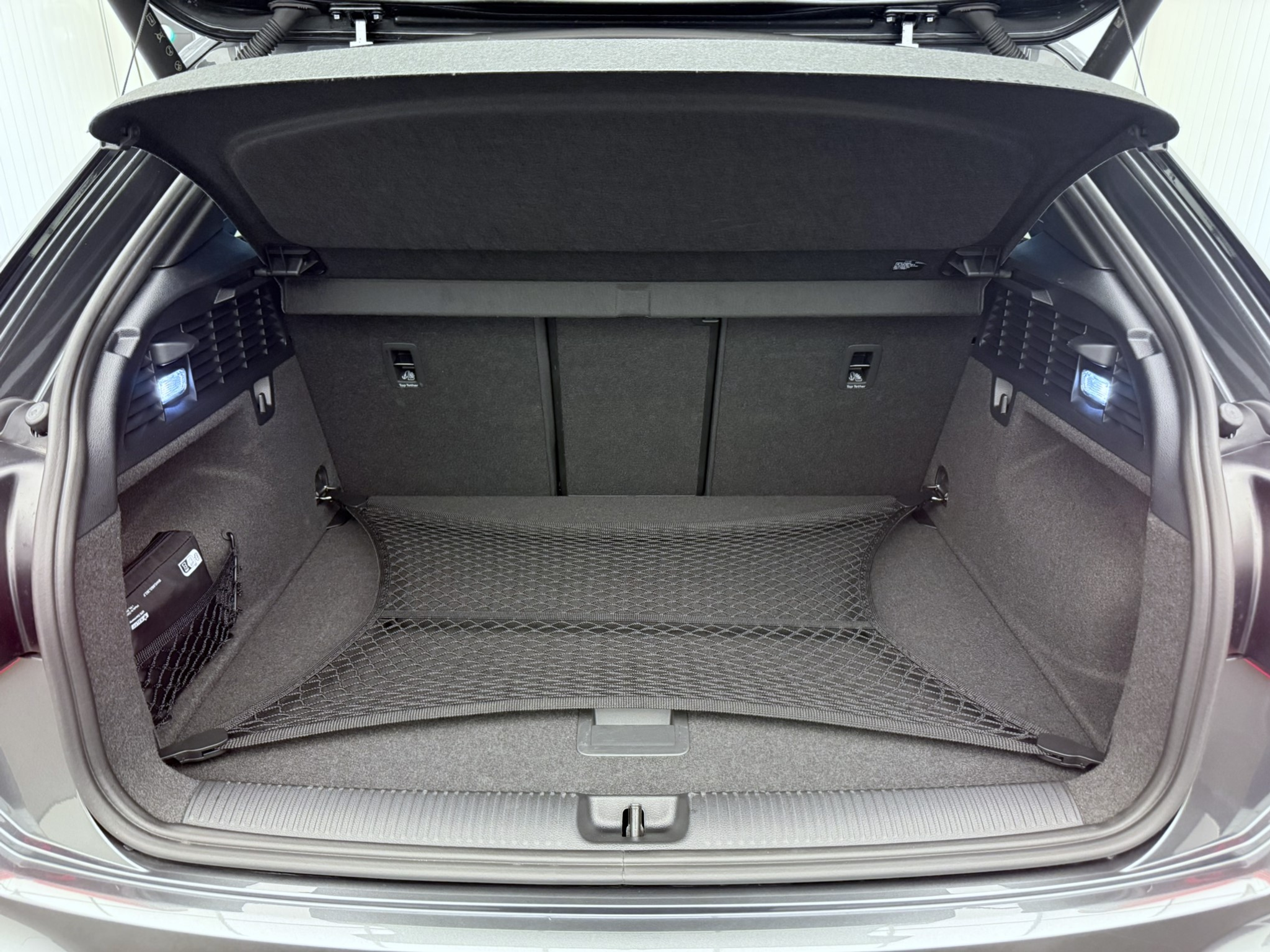 listing desktop thumbnail image 22