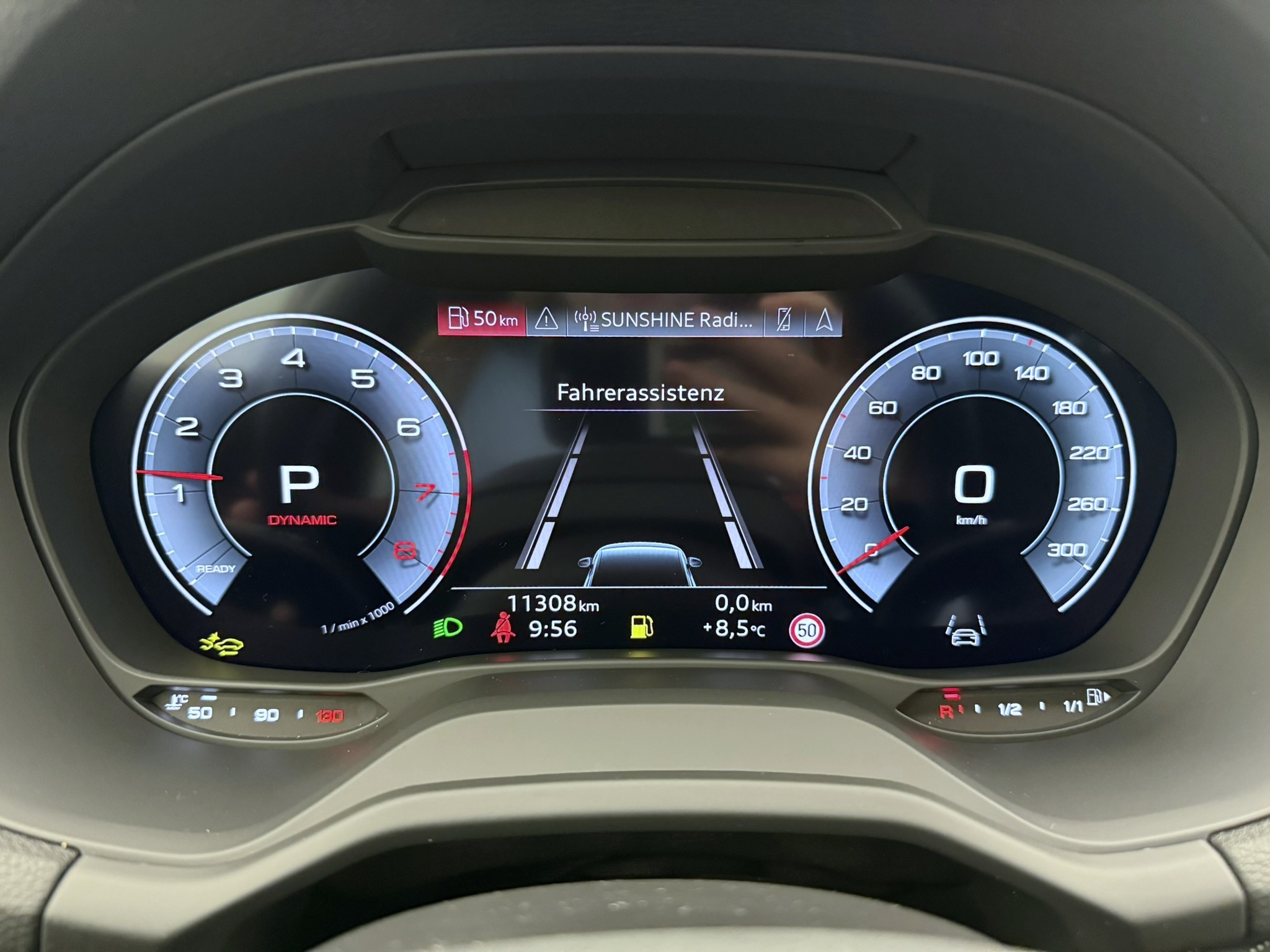 listing desktop thumbnail image 8