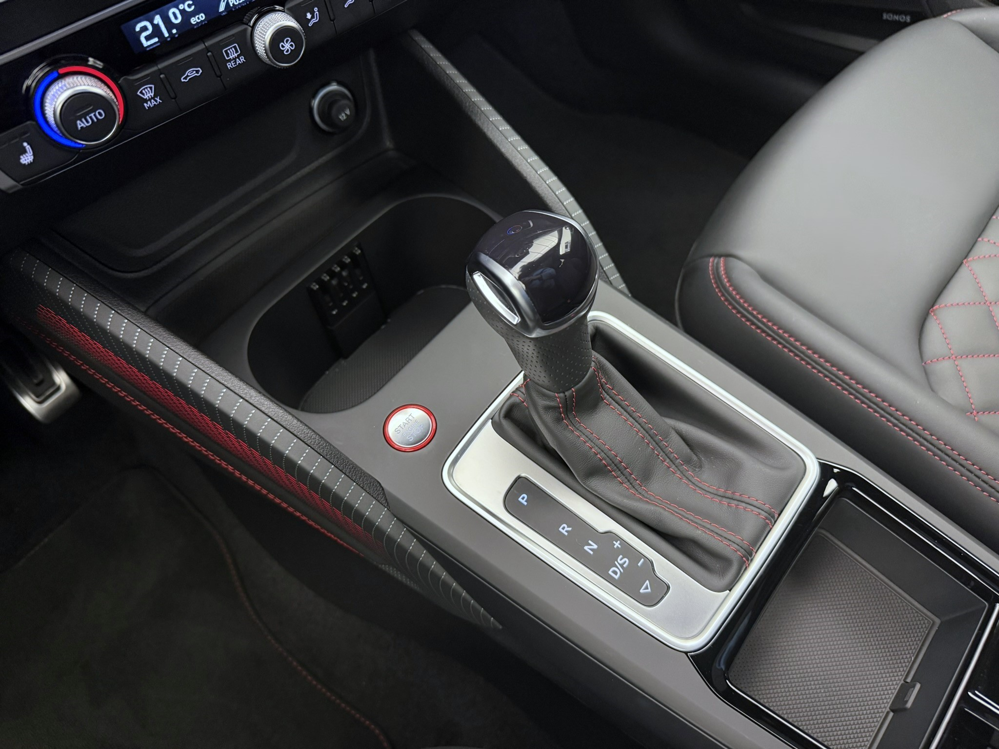 listing desktop thumbnail image 12