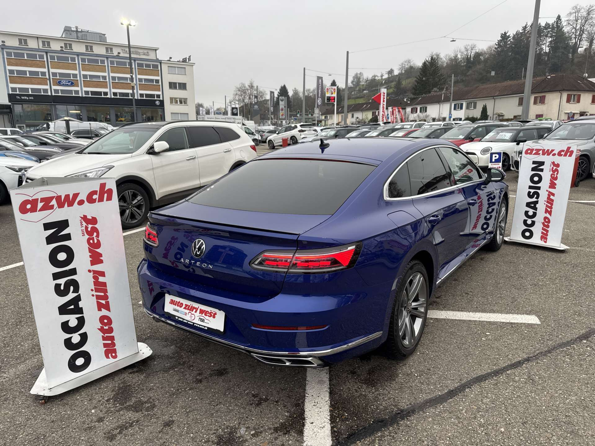 listing desktop thumbnail image 2