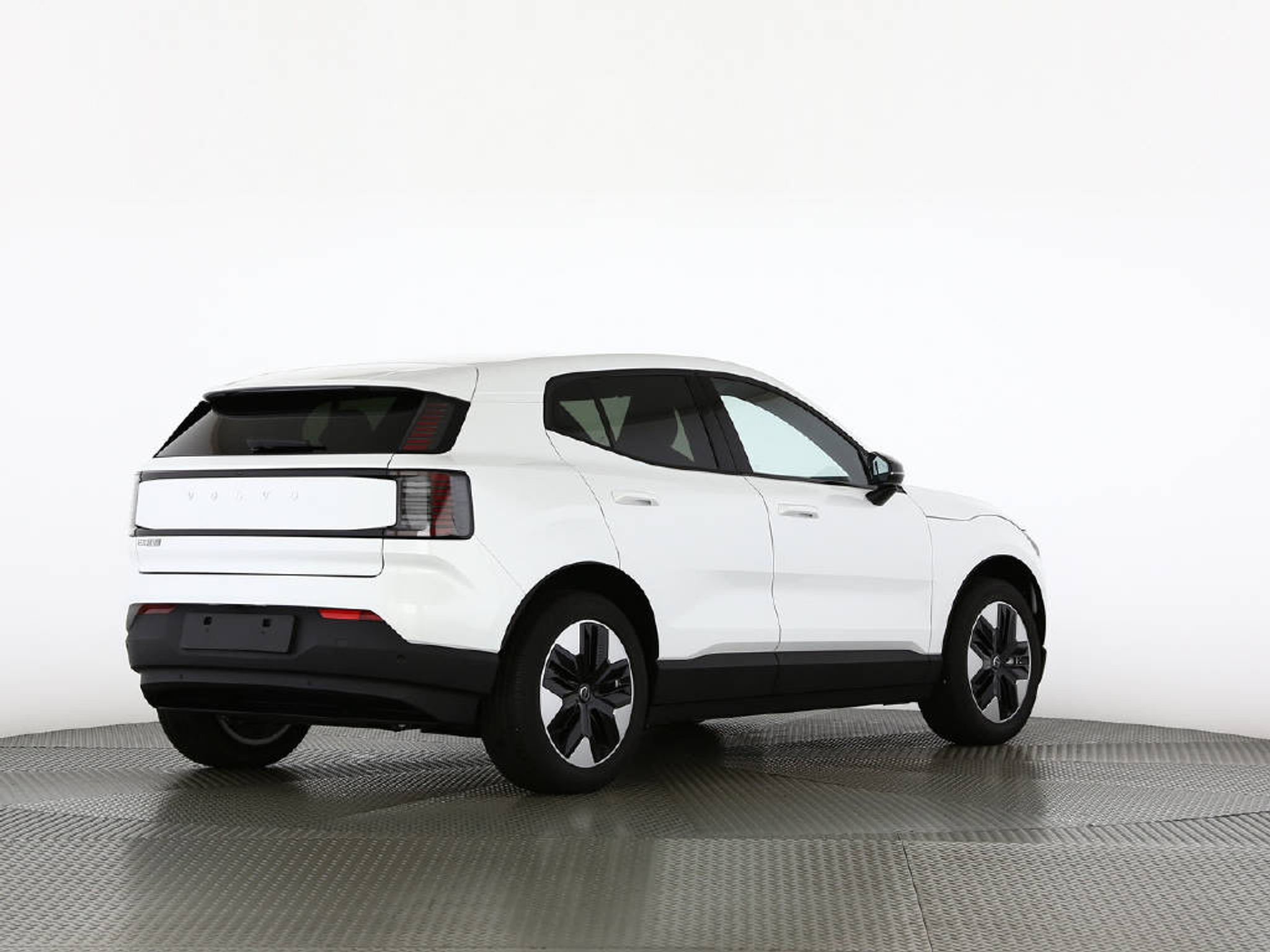 listing desktop thumbnail image 12