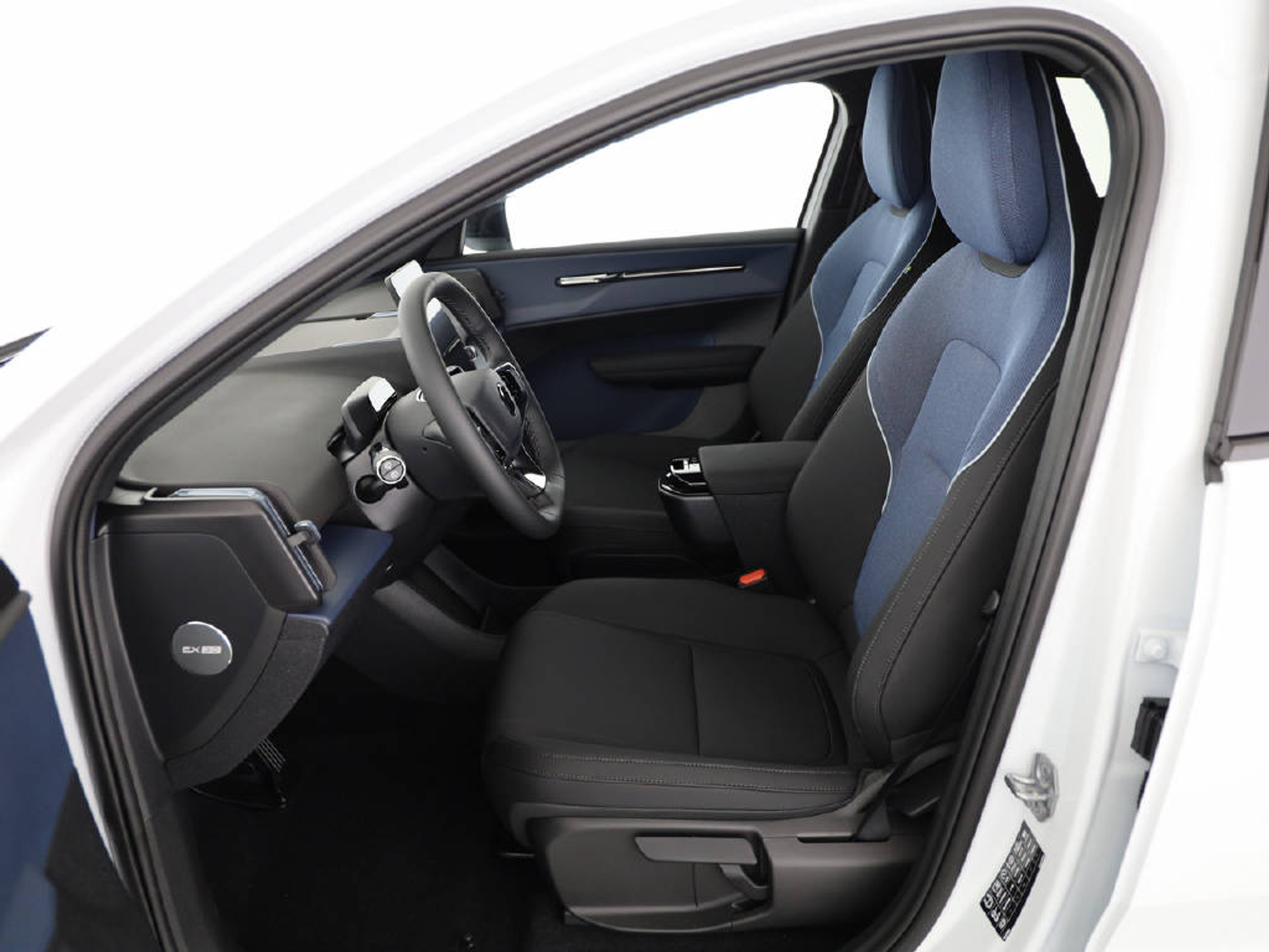 listing desktop thumbnail image 27