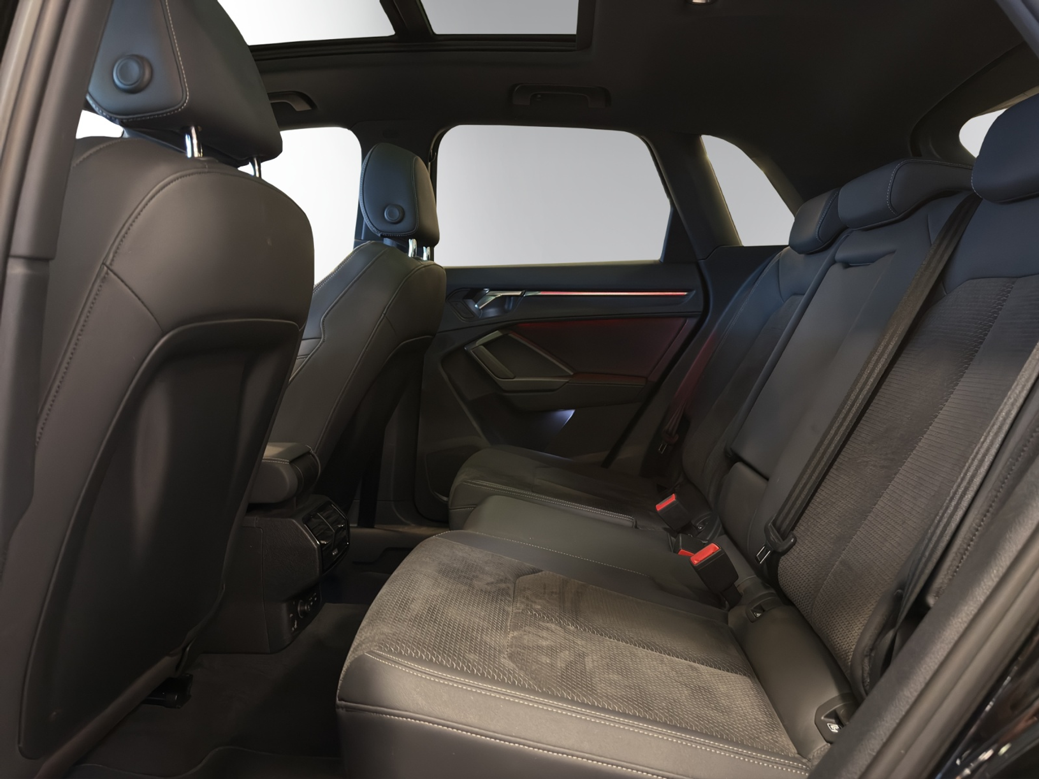 listing desktop thumbnail image 10