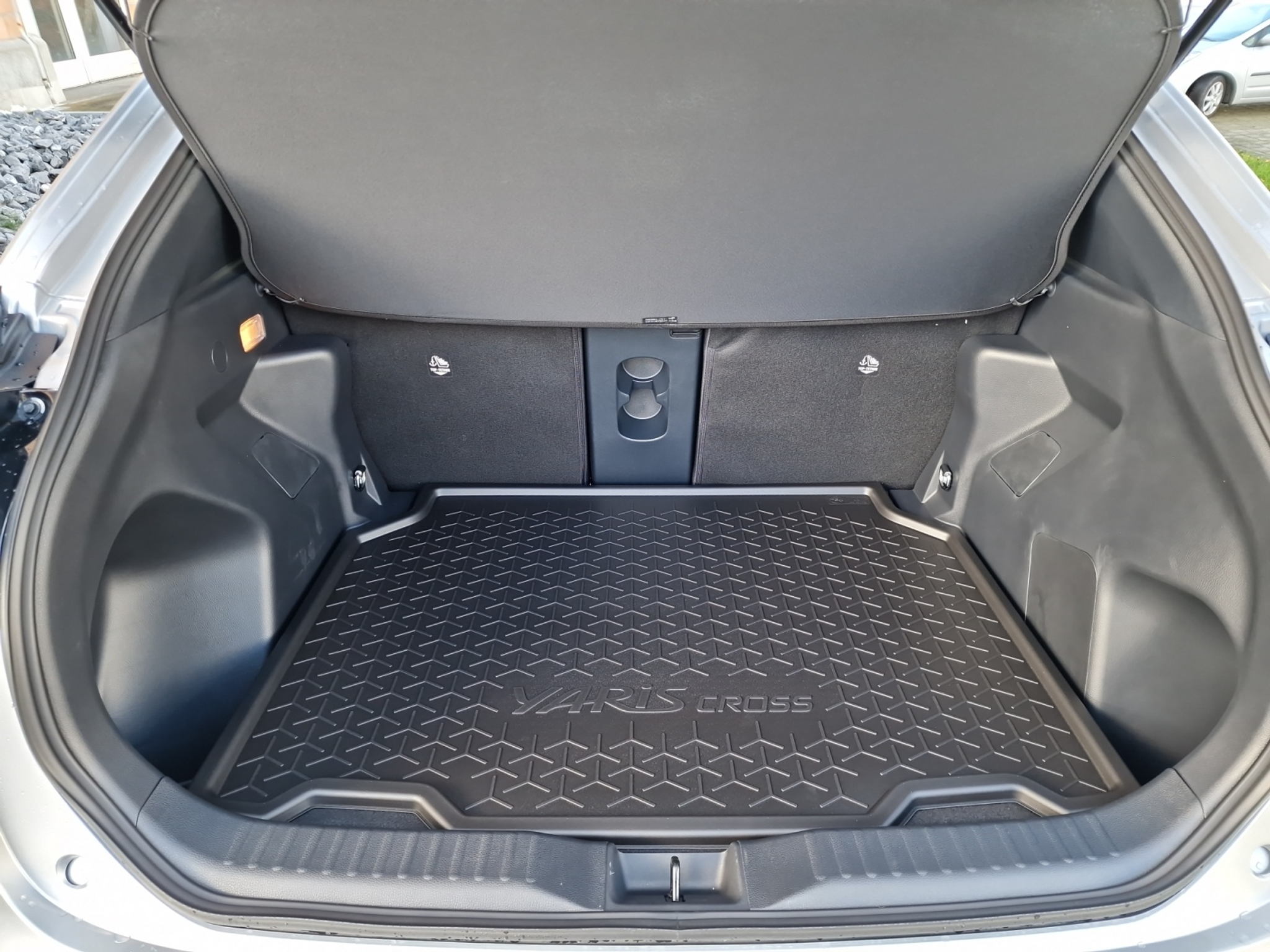 listing desktop thumbnail image 24