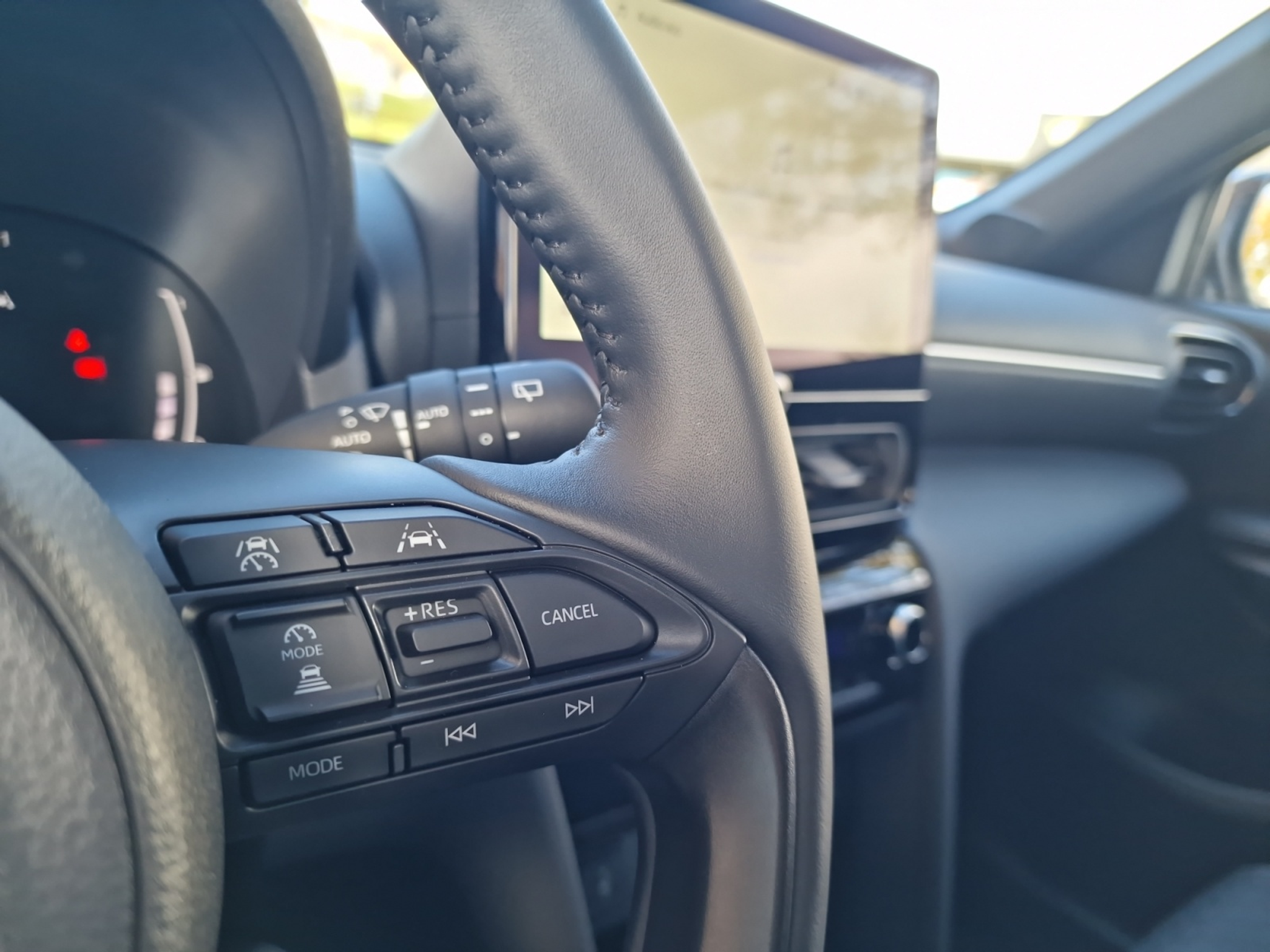 listing desktop thumbnail image 15