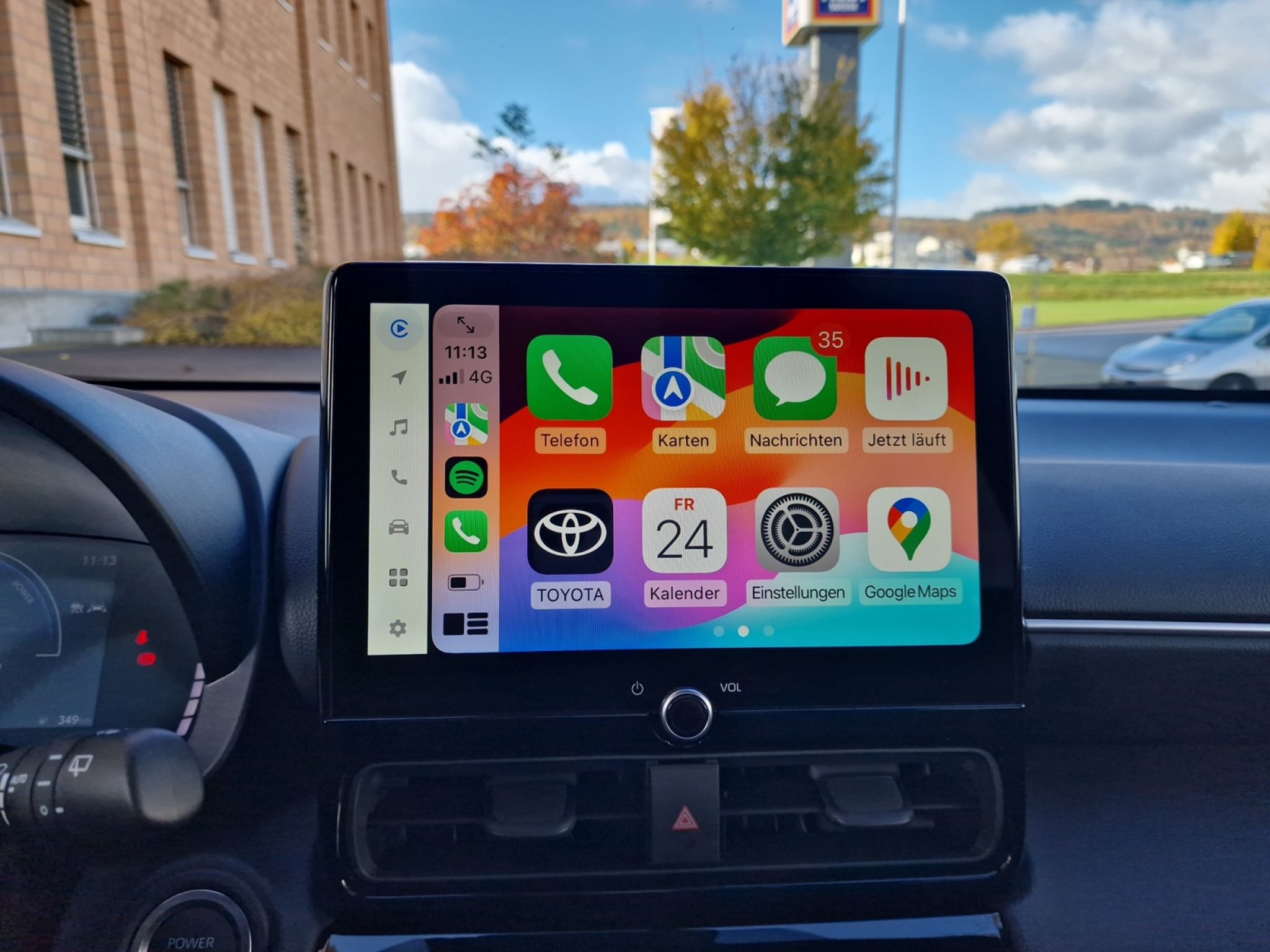 listing desktop thumbnail image 17