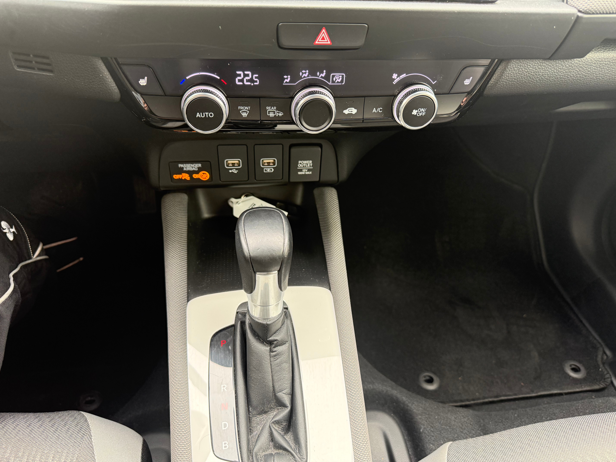 listing desktop thumbnail image 8