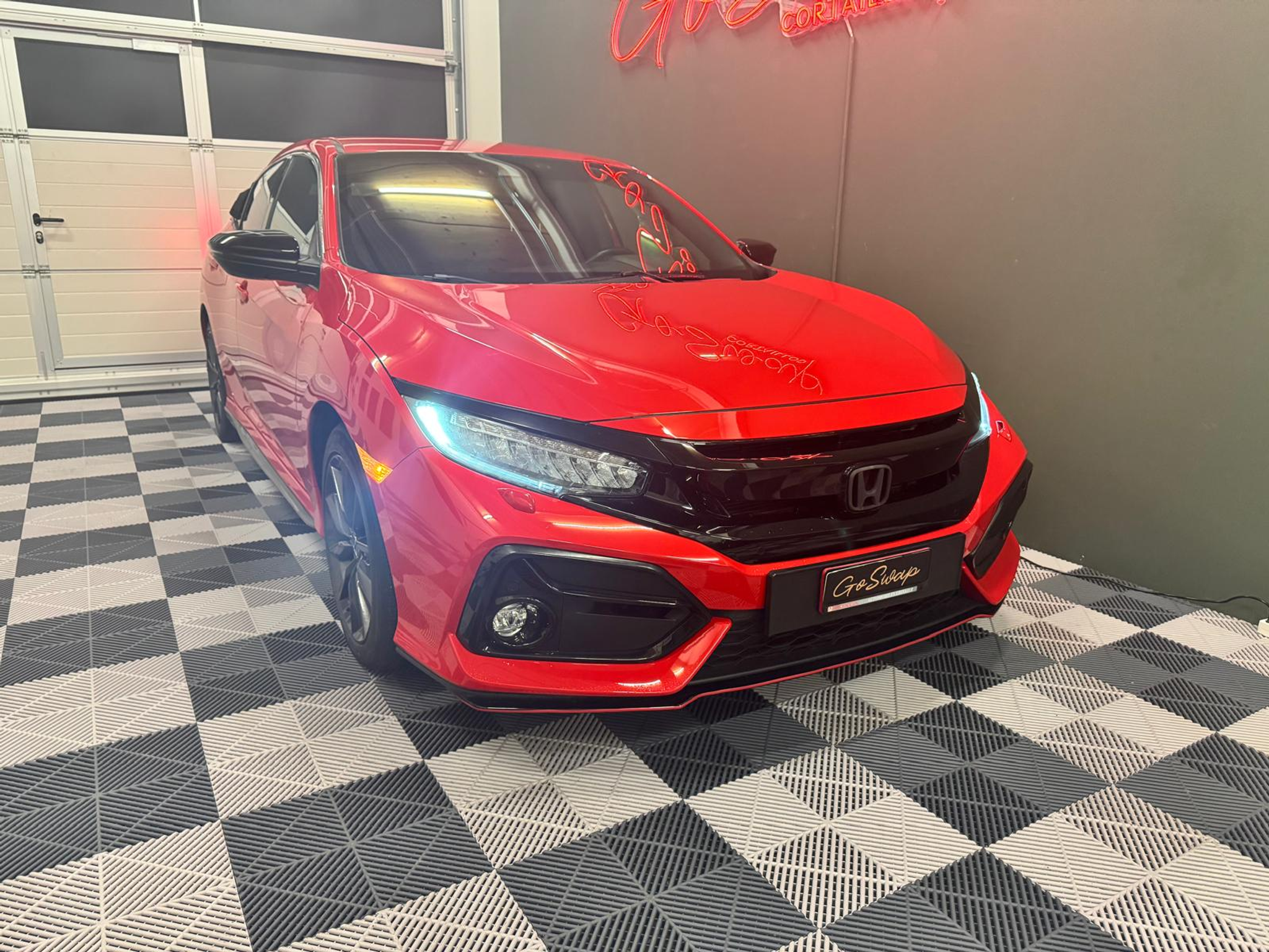 listing desktop thumbnail image 7