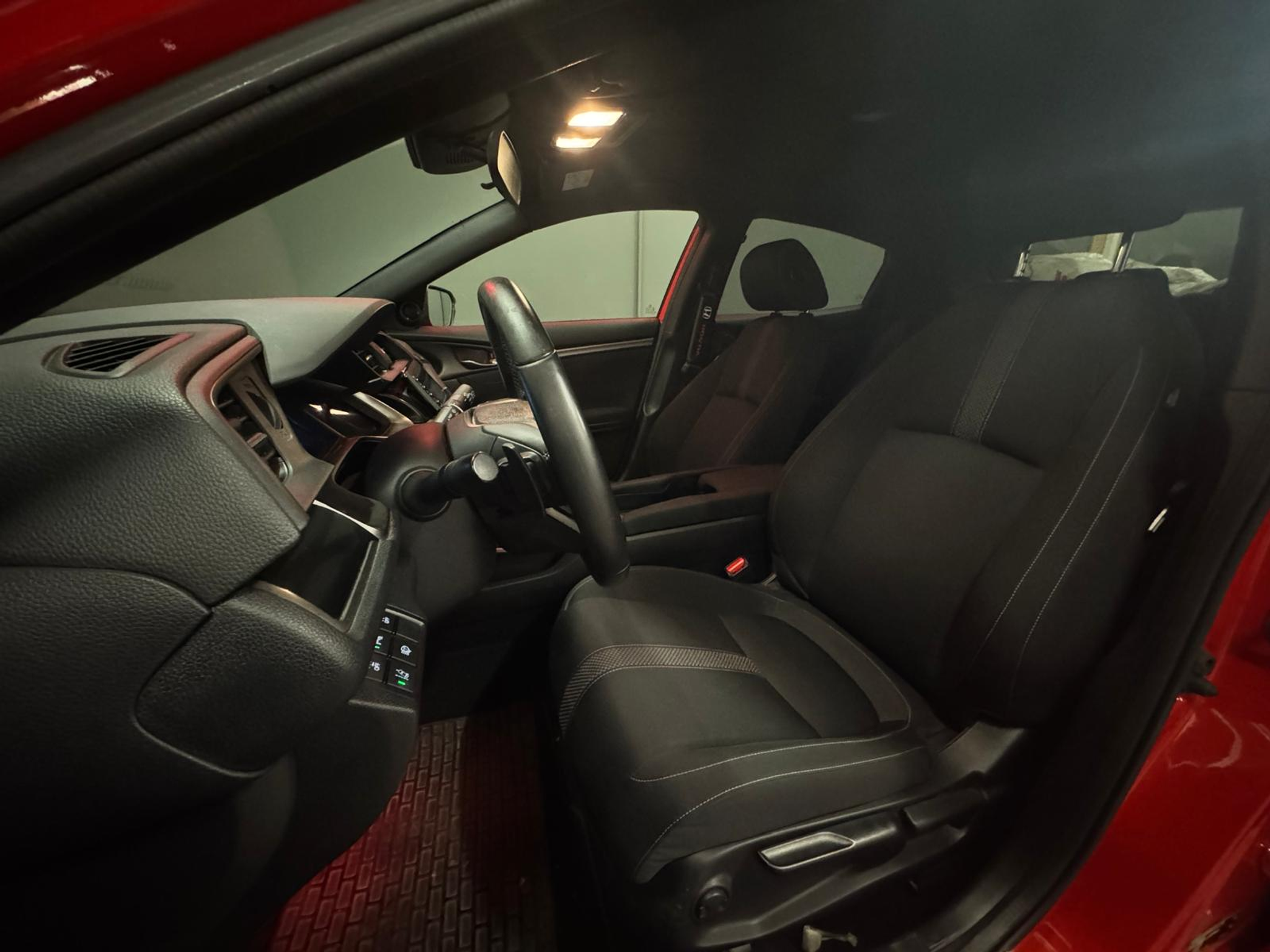 listing desktop thumbnail image 9