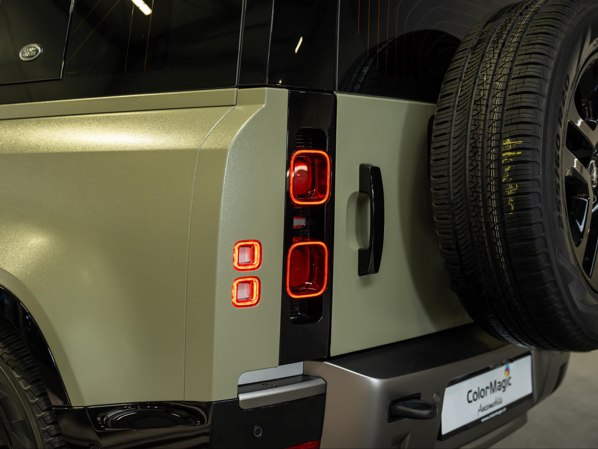 listing desktop thumbnail image 4