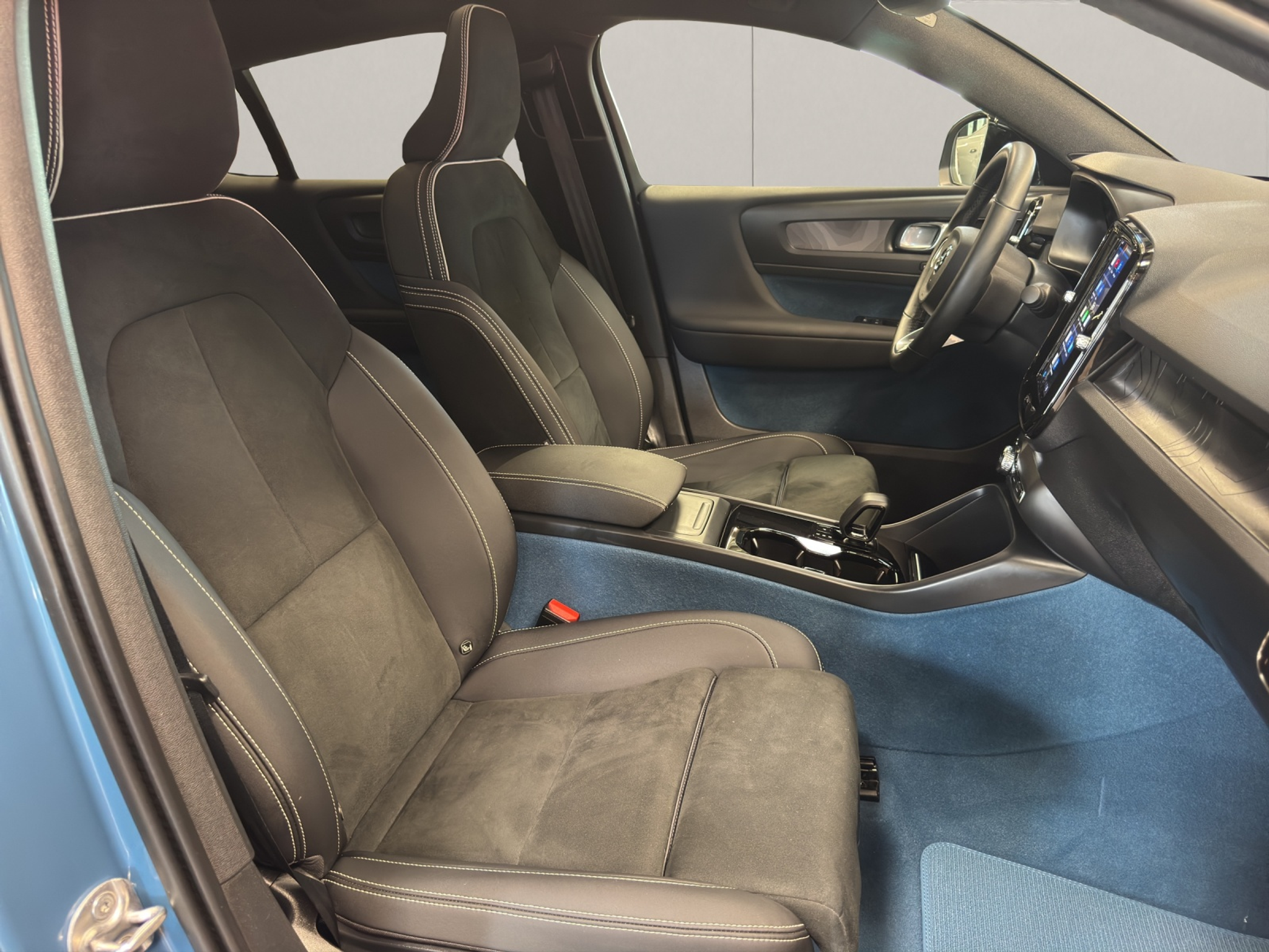 listing desktop thumbnail image 12