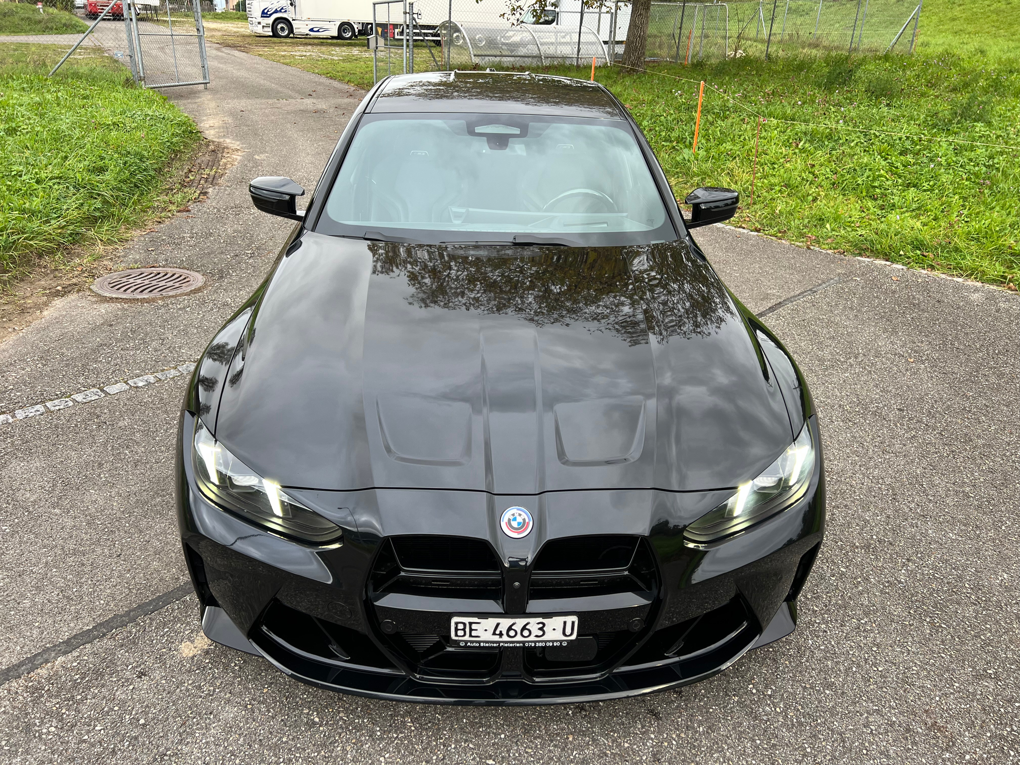 listing desktop thumbnail image 22