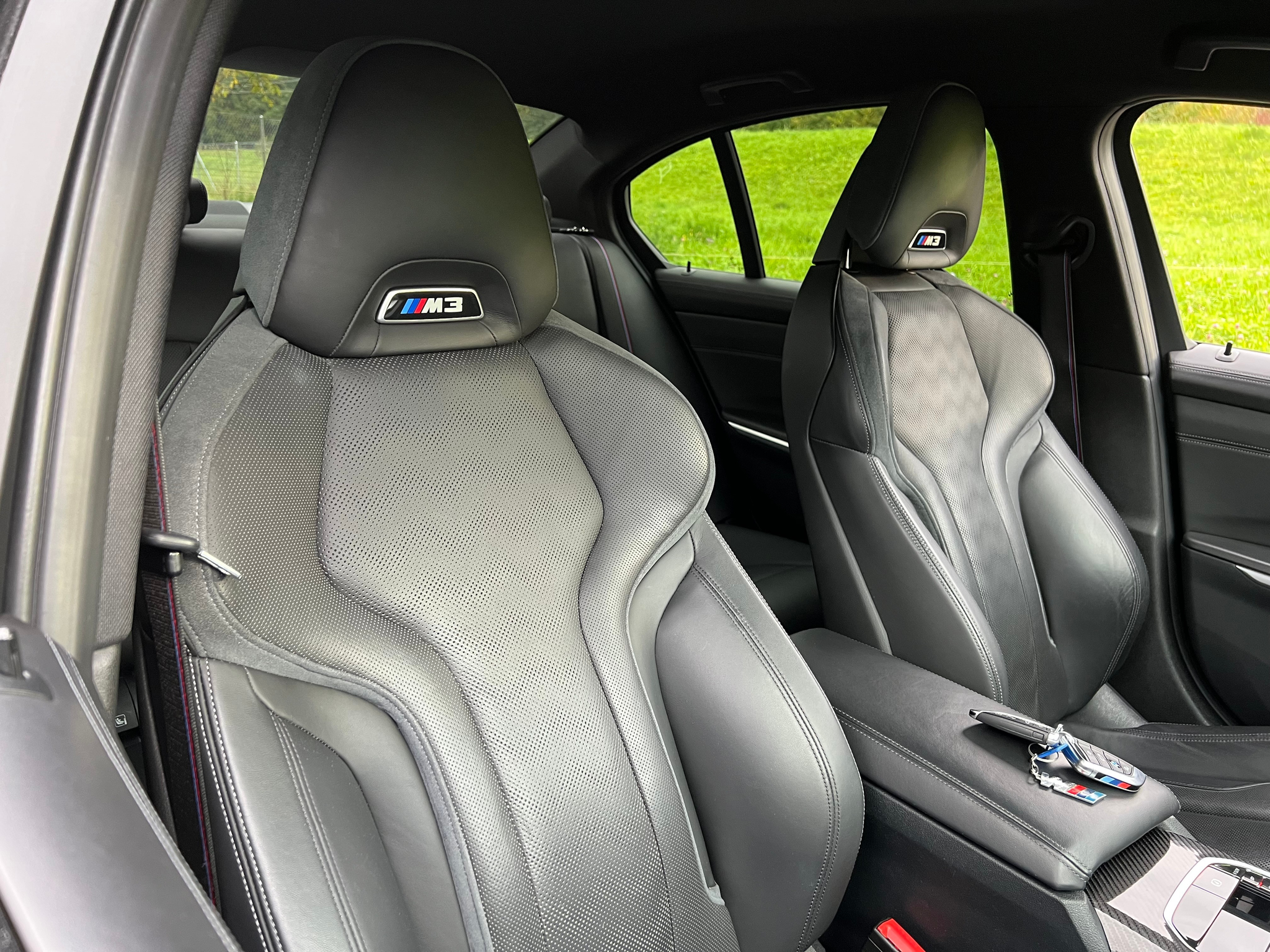 listing desktop thumbnail image 11