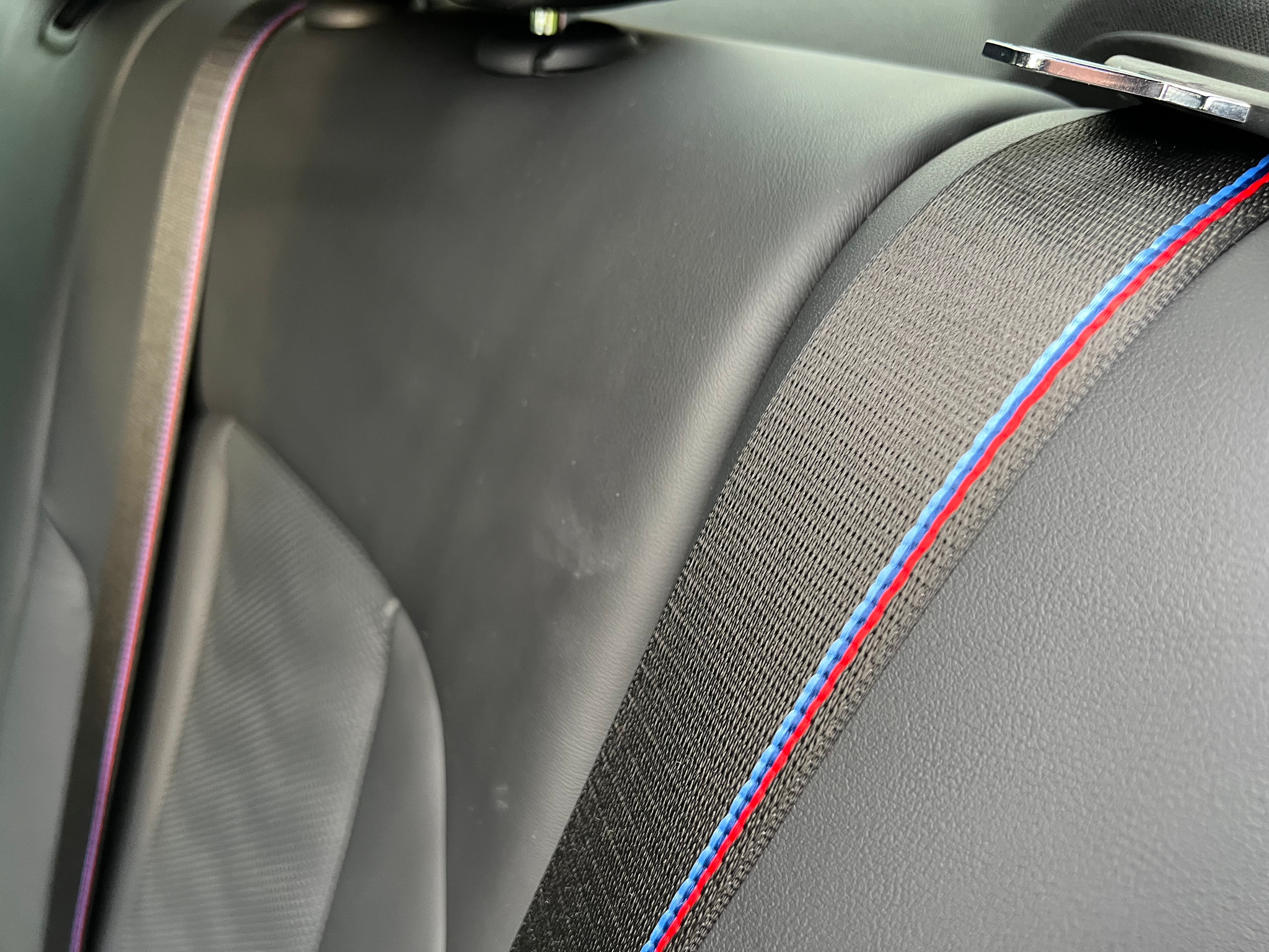 listing desktop thumbnail image 27