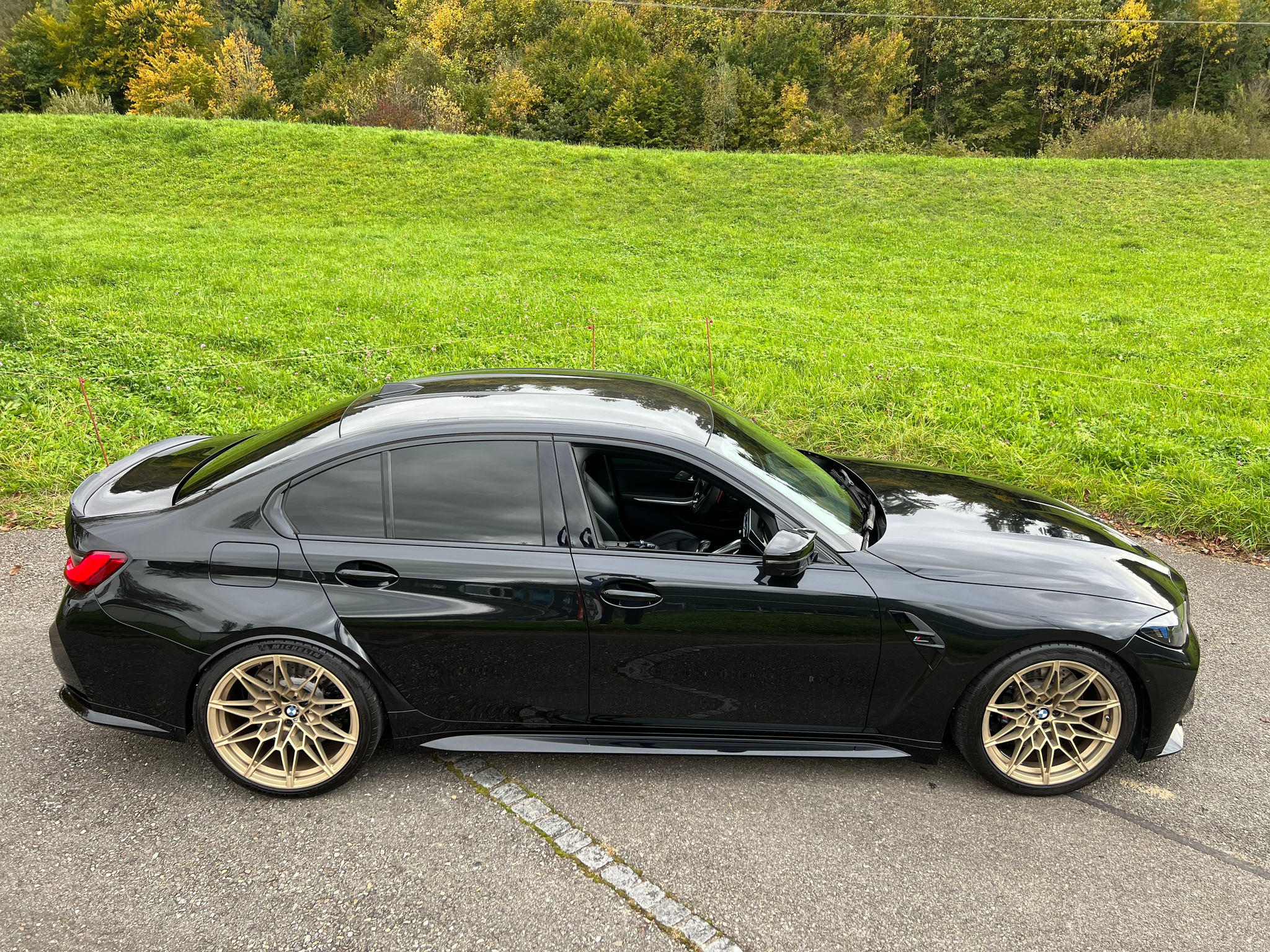 listing desktop thumbnail image 7