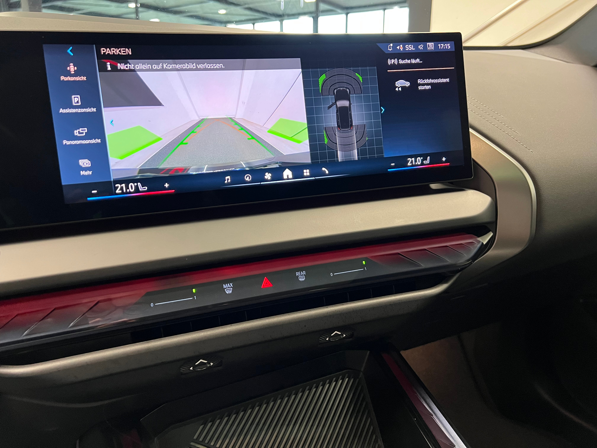 listing desktop thumbnail image 26