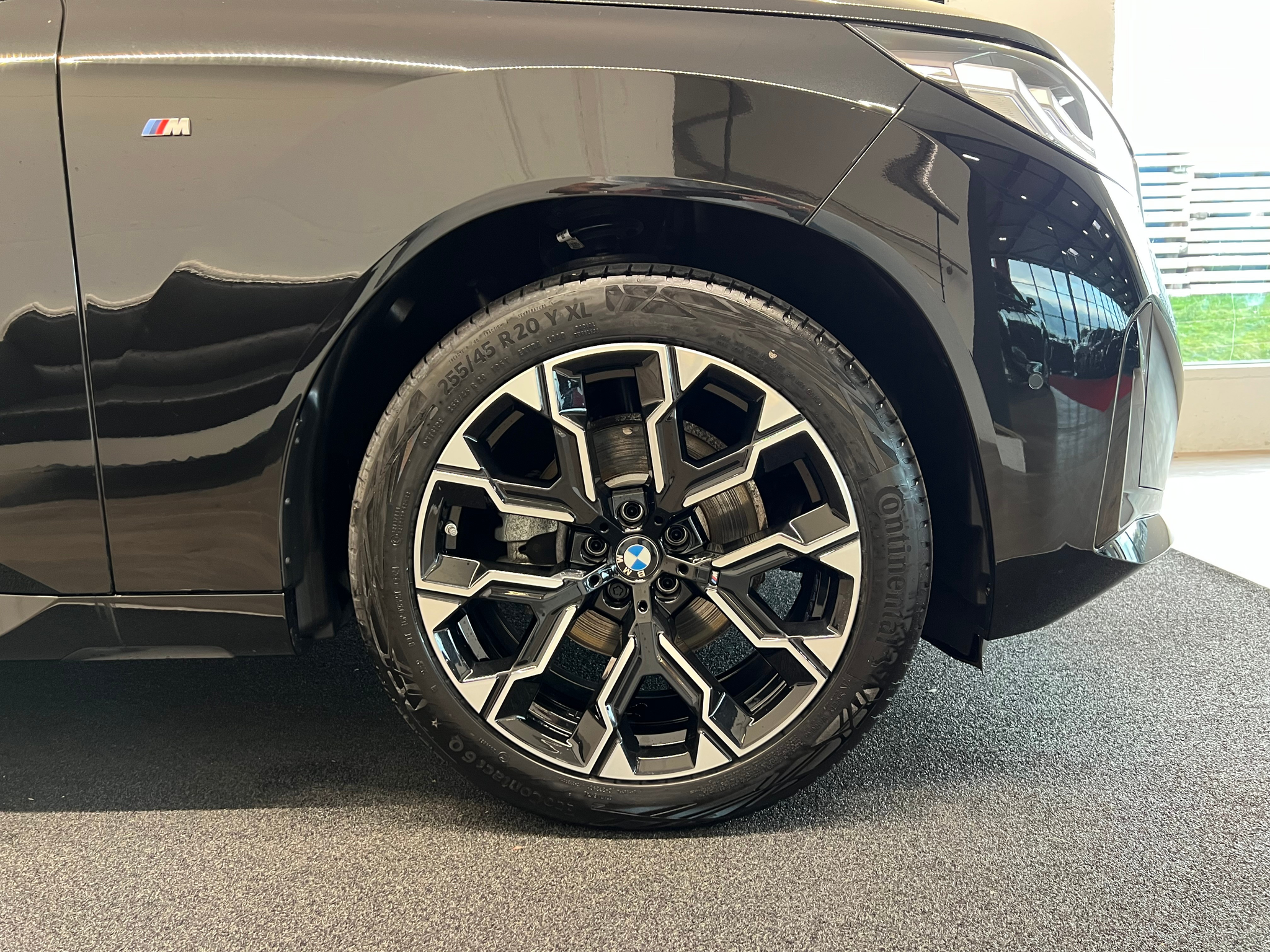 listing desktop thumbnail image 5