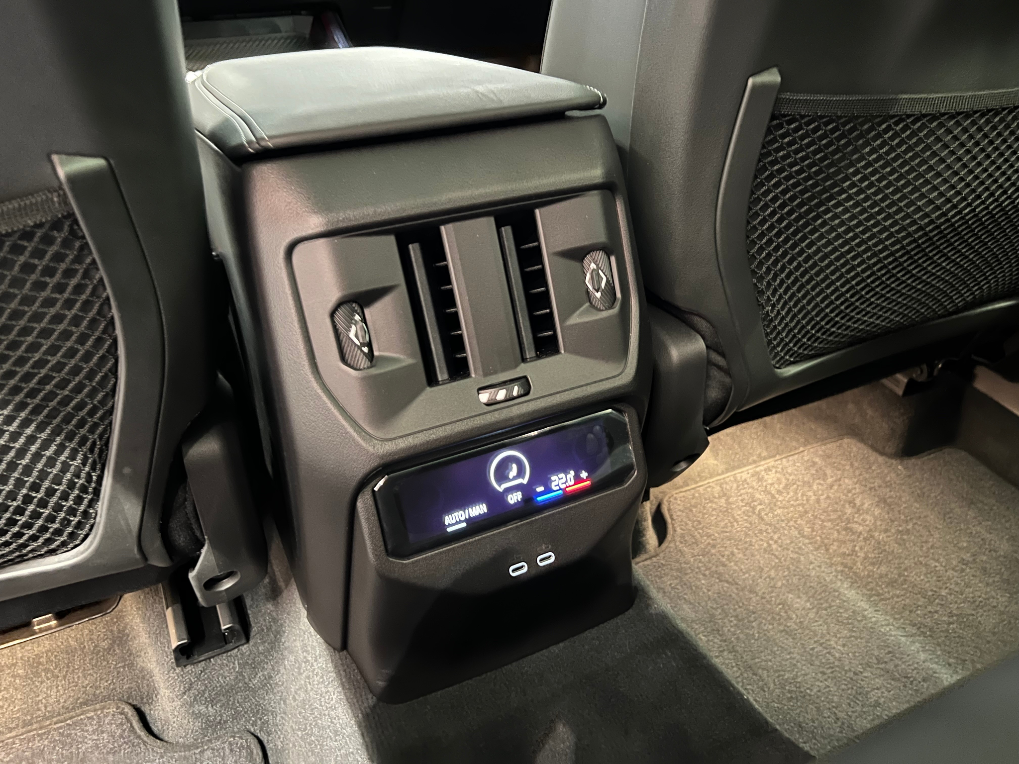 listing desktop thumbnail image 17