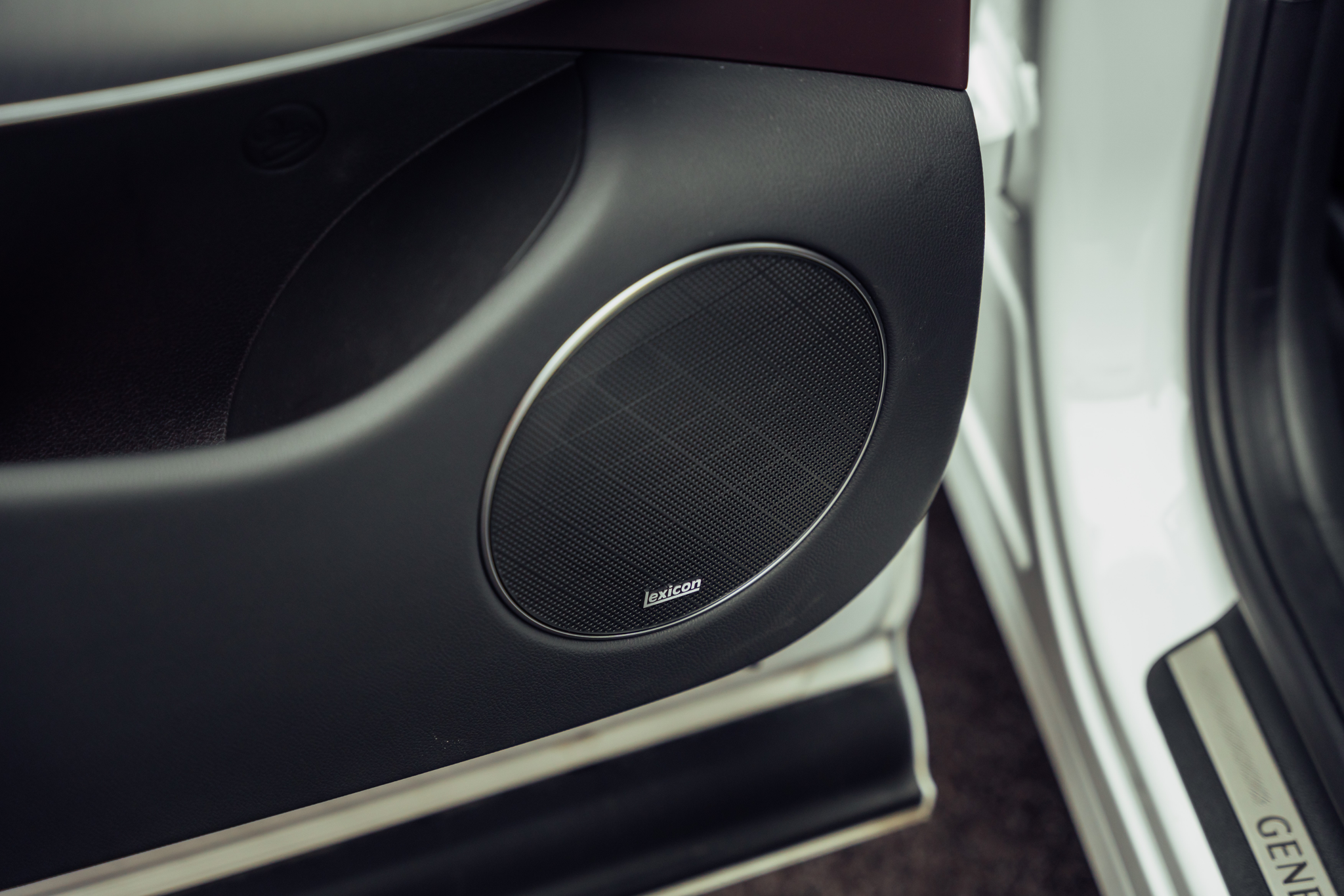 listing desktop thumbnail image 13