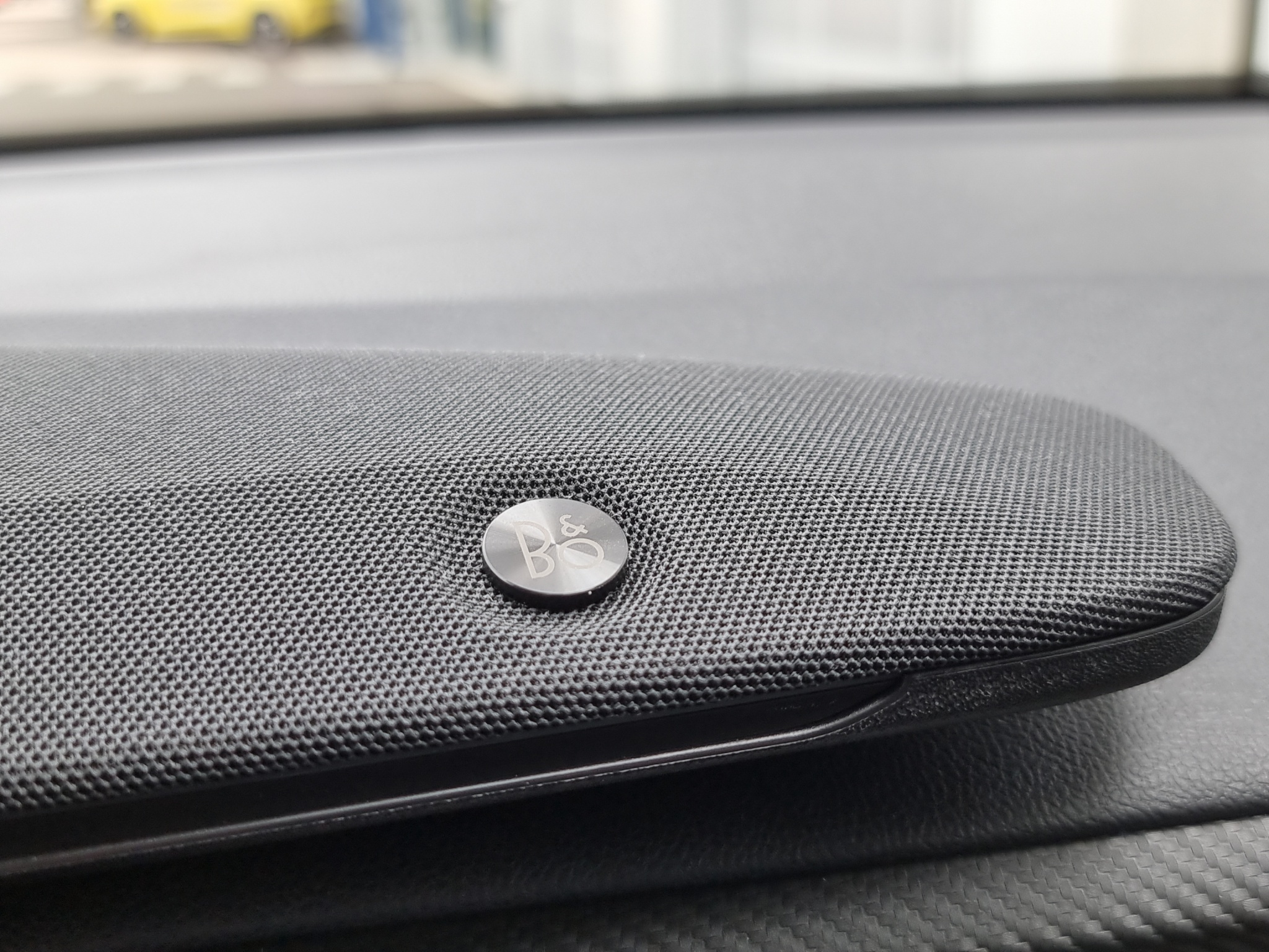 listing desktop thumbnail image 9