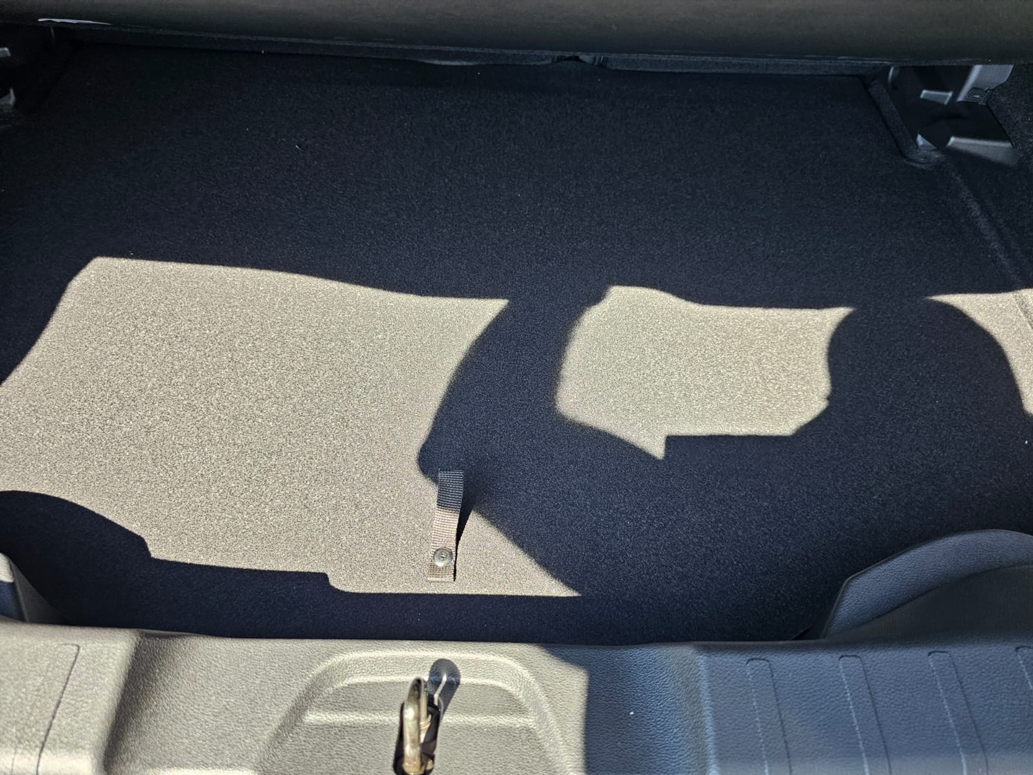 listing desktop thumbnail image 19