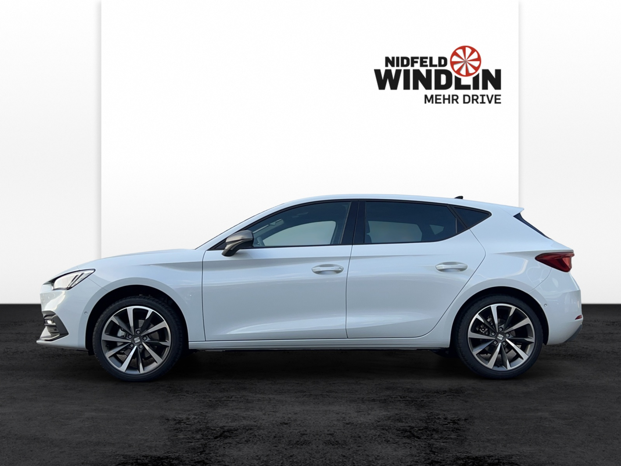 listing desktop thumbnail image 2