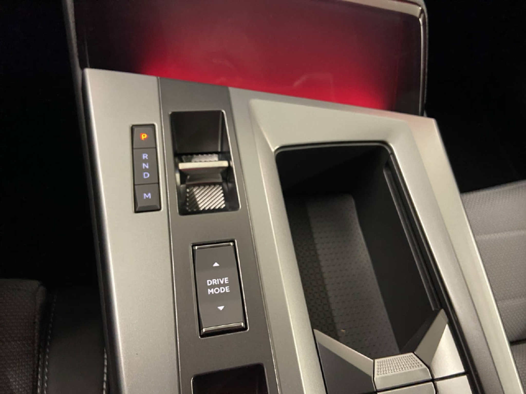 listing desktop thumbnail image 8