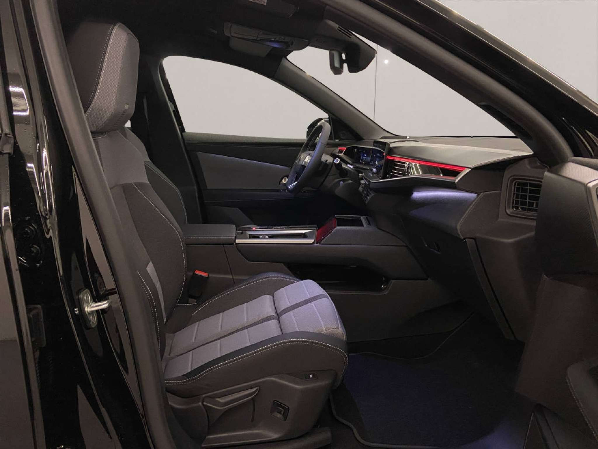 listing desktop thumbnail image 11