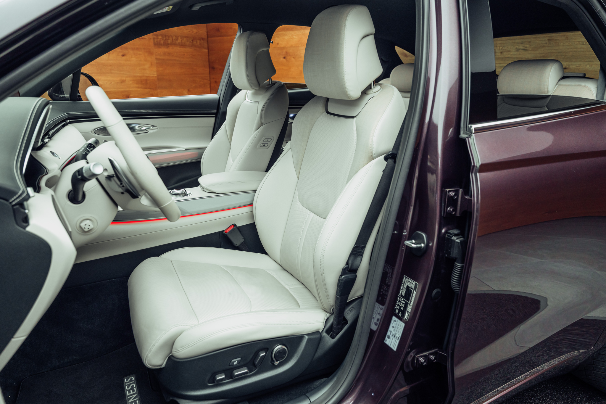 listing desktop thumbnail image 5