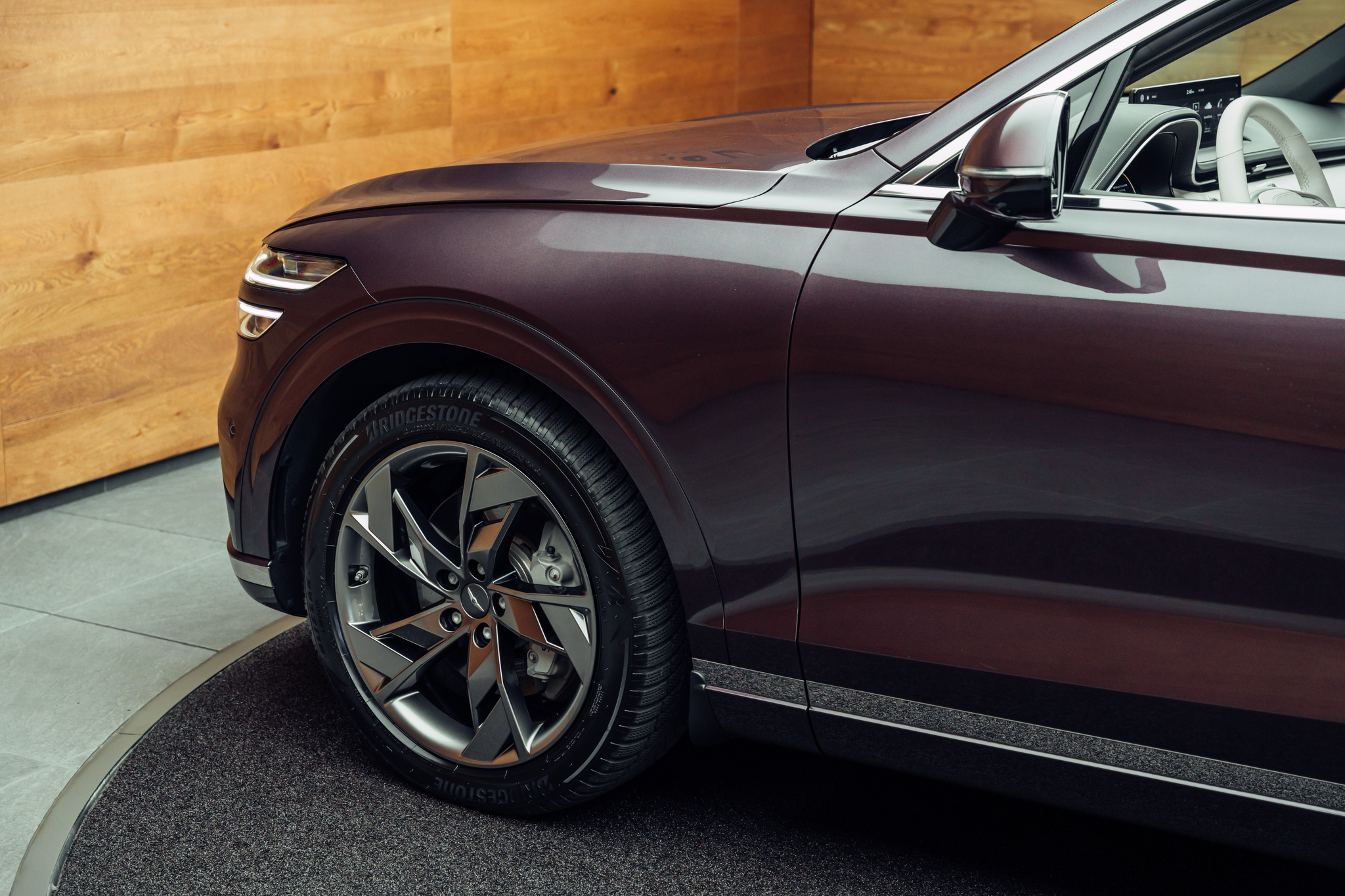 listing desktop thumbnail image 17