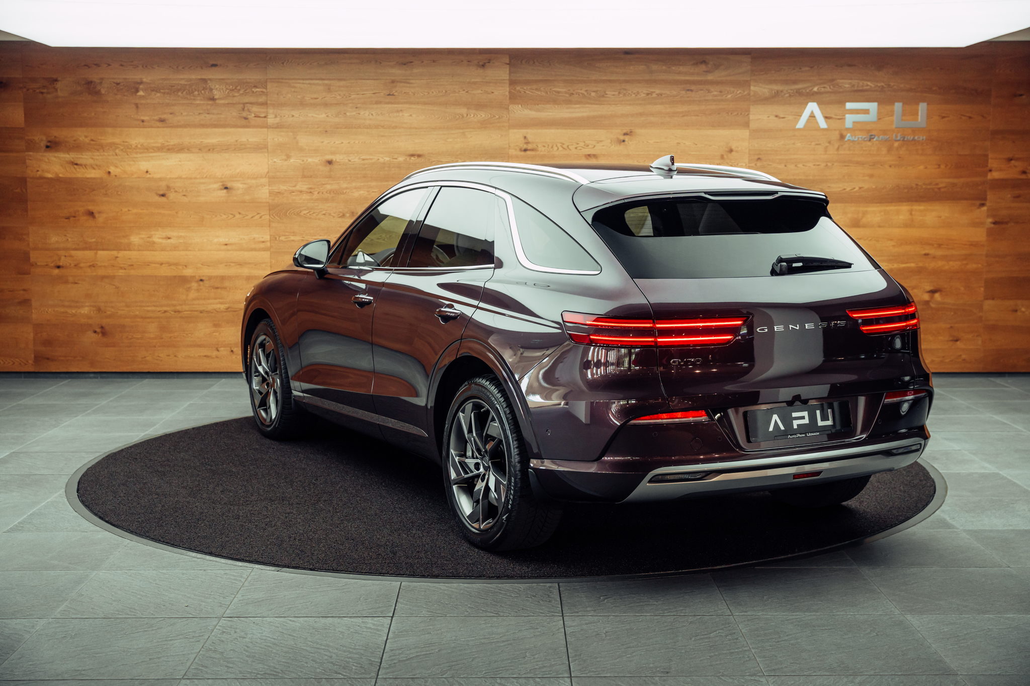 listing desktop thumbnail image 2