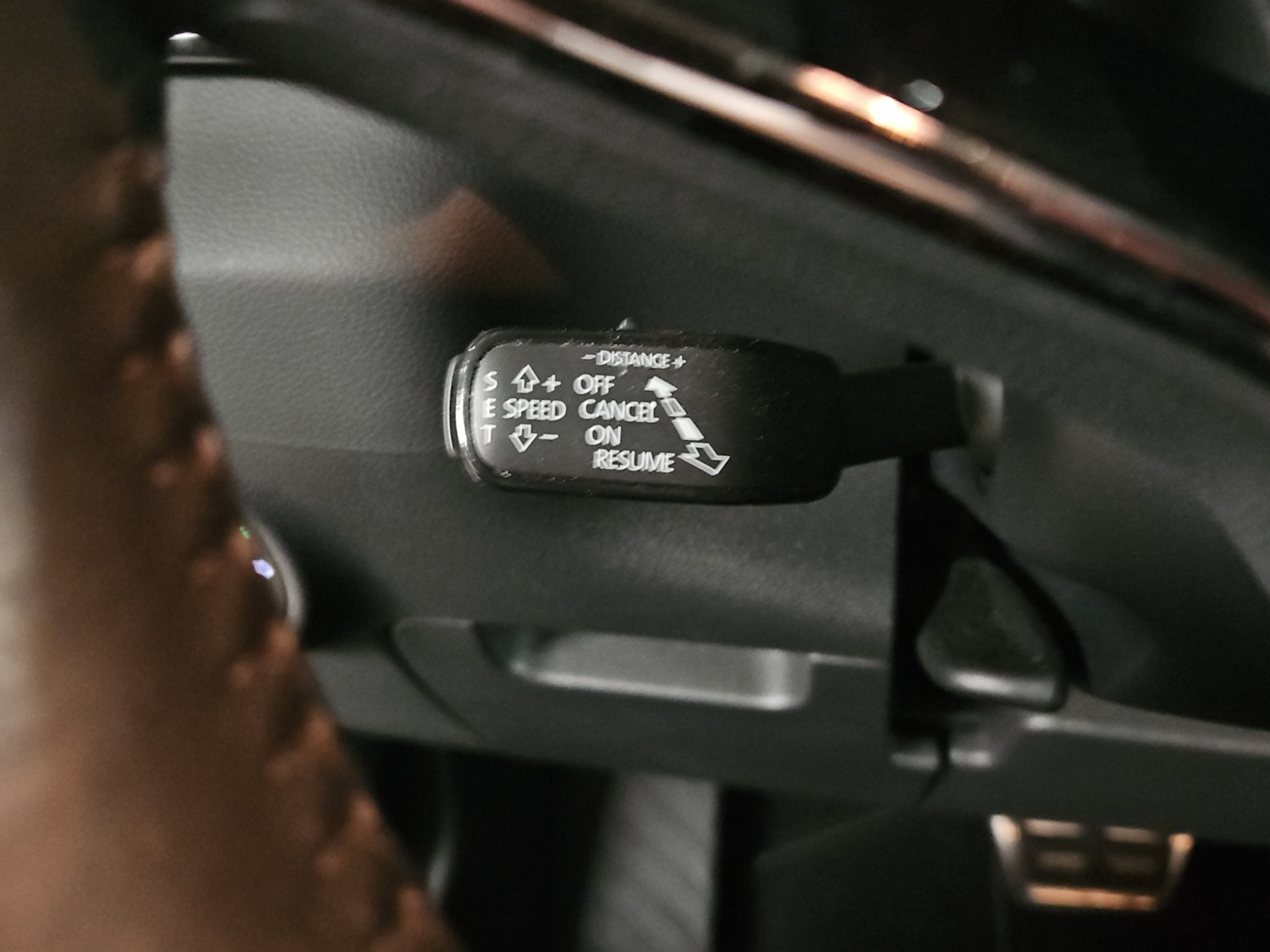 listing desktop thumbnail image 12