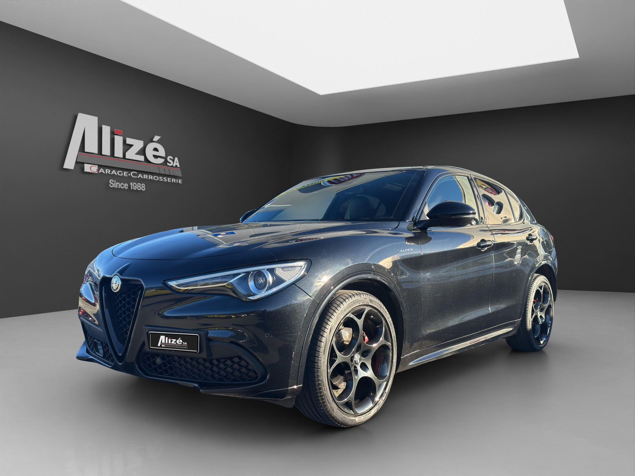 listing desktop thumbnail image 1