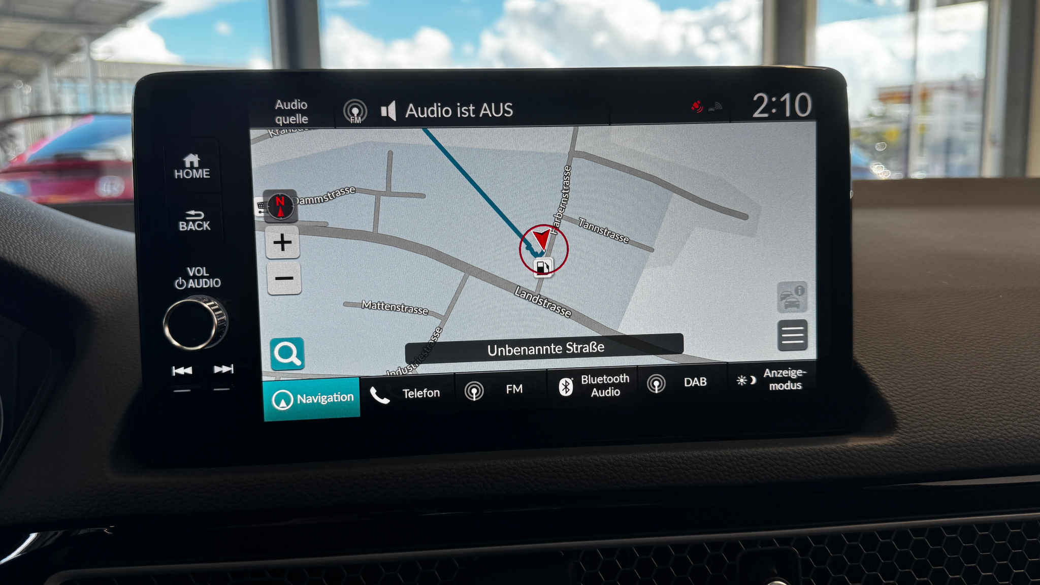 listing desktop thumbnail image 8