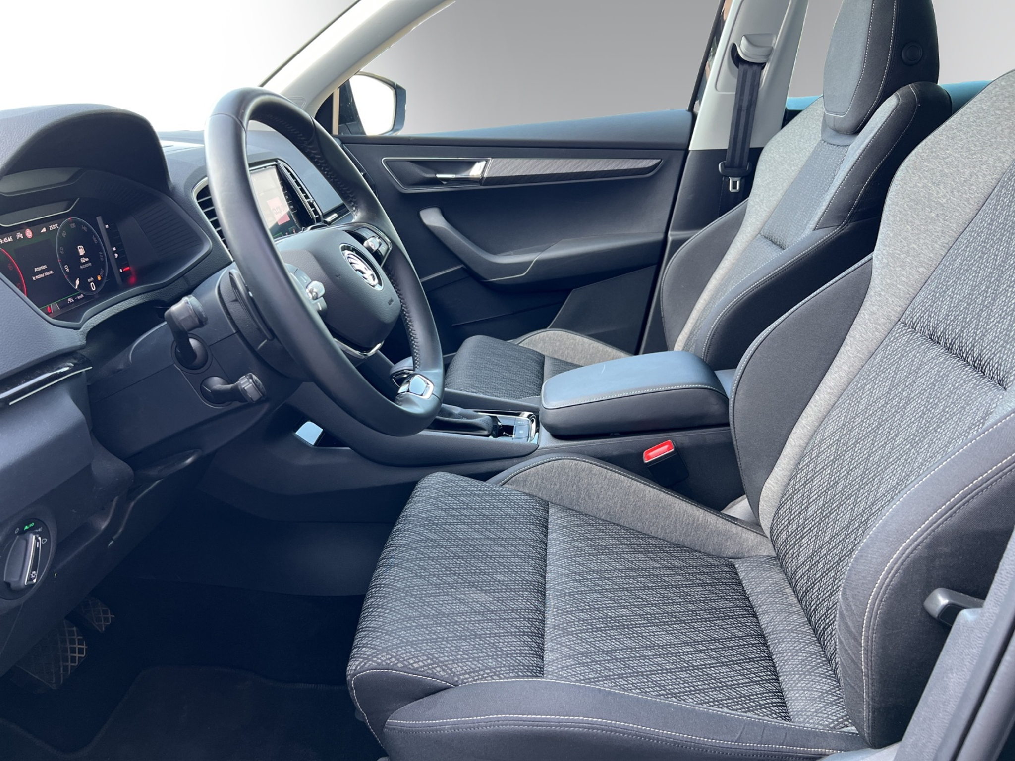 listing desktop thumbnail image 6