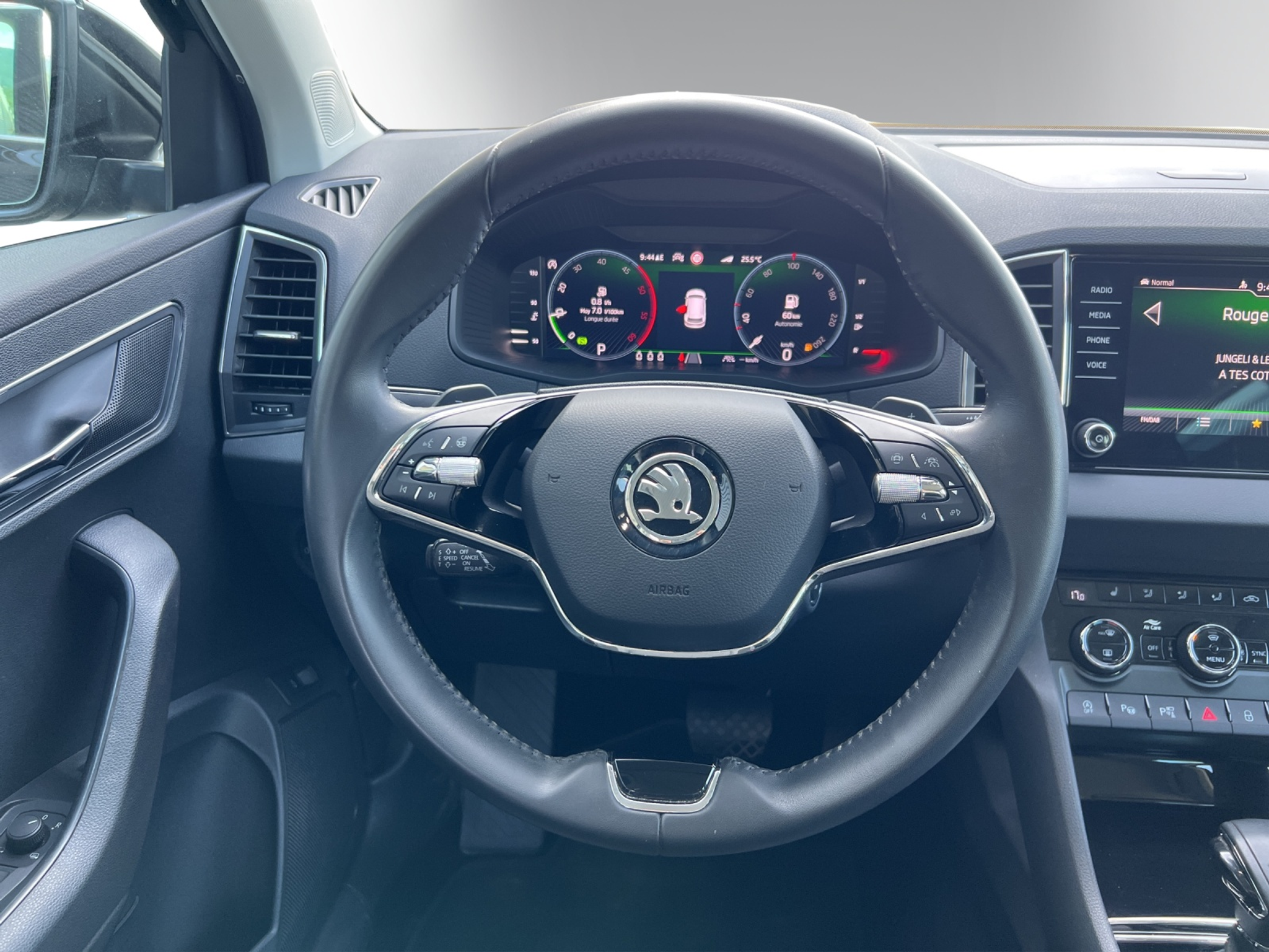 listing desktop thumbnail image 12