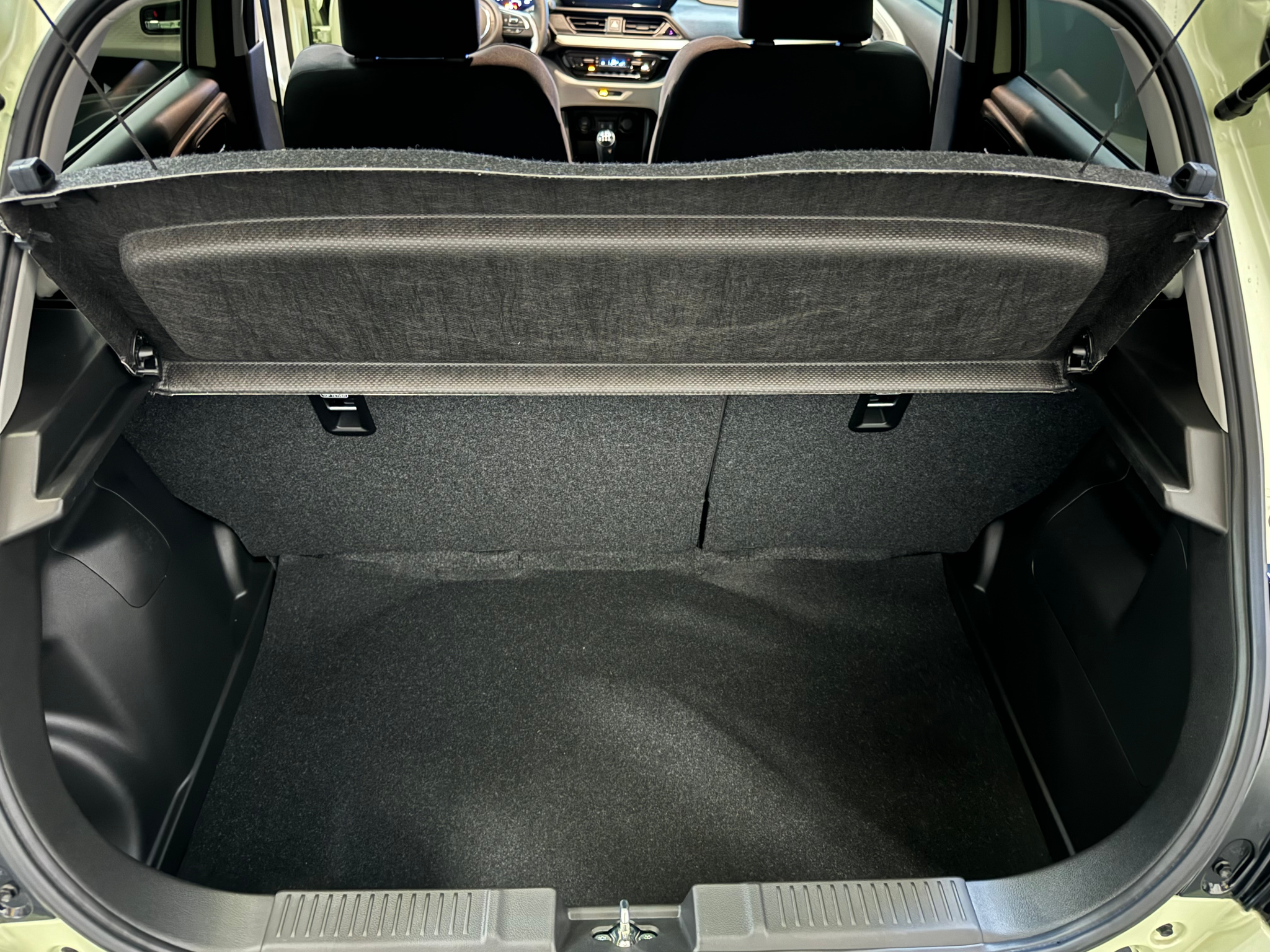 listing desktop thumbnail image 10