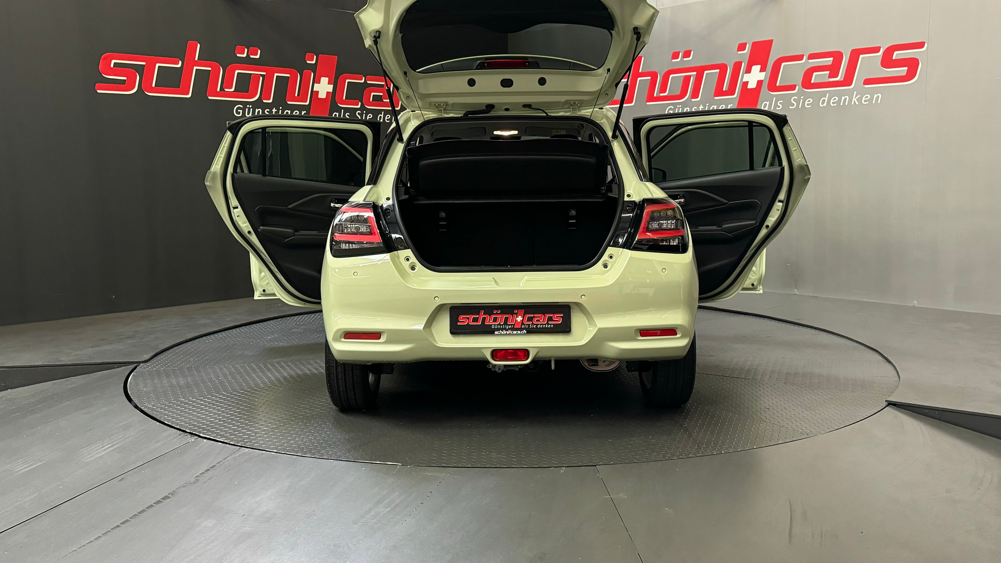 listing desktop thumbnail image 5