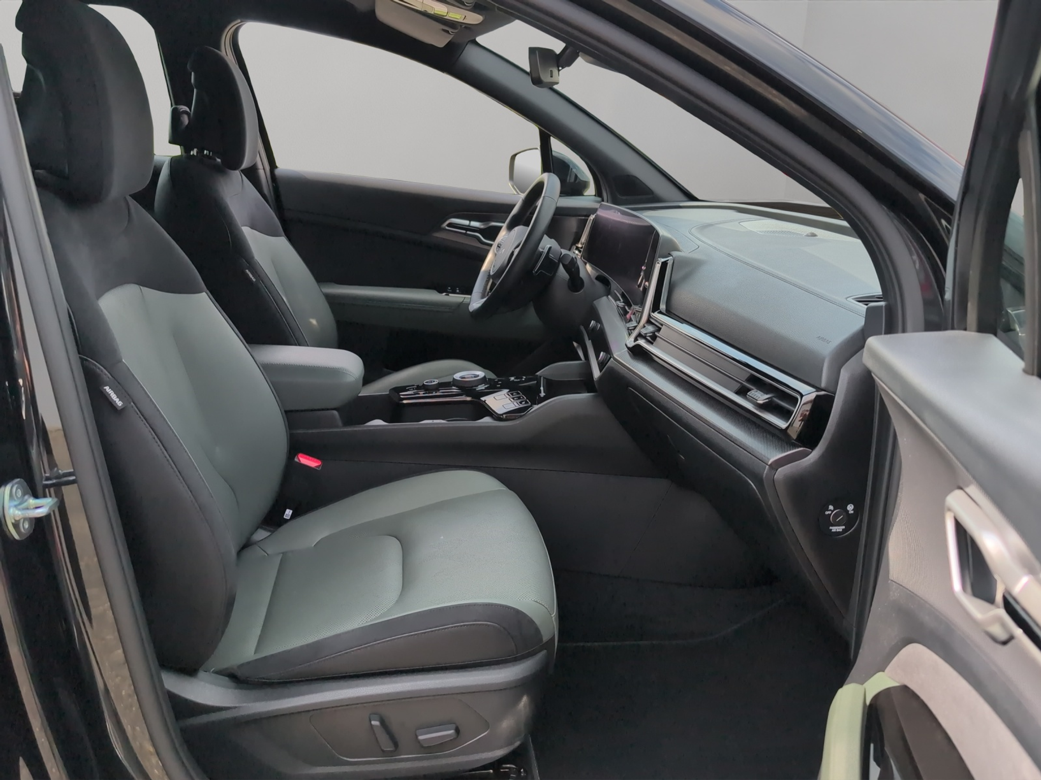 listing desktop thumbnail image 11