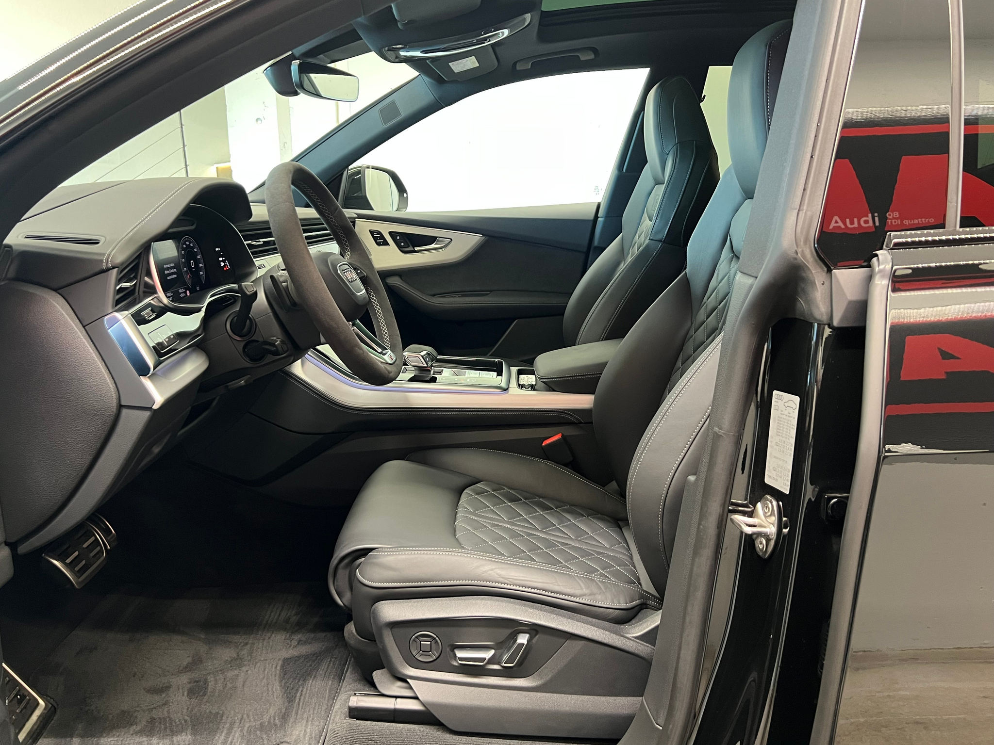 listing desktop thumbnail image 14