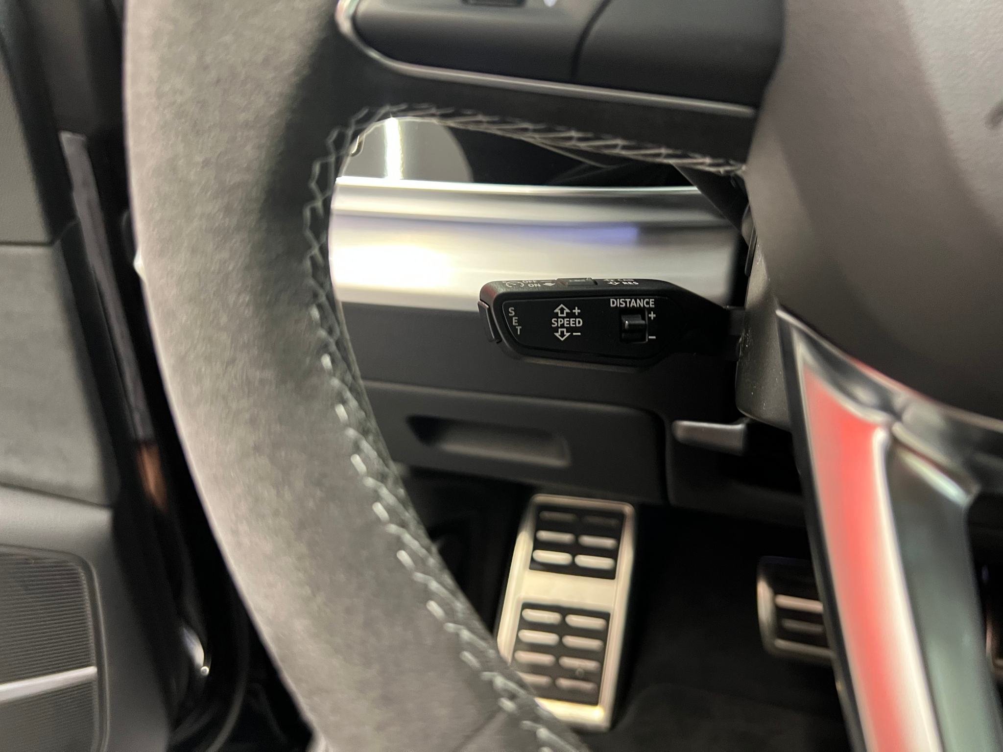 listing desktop thumbnail image 30