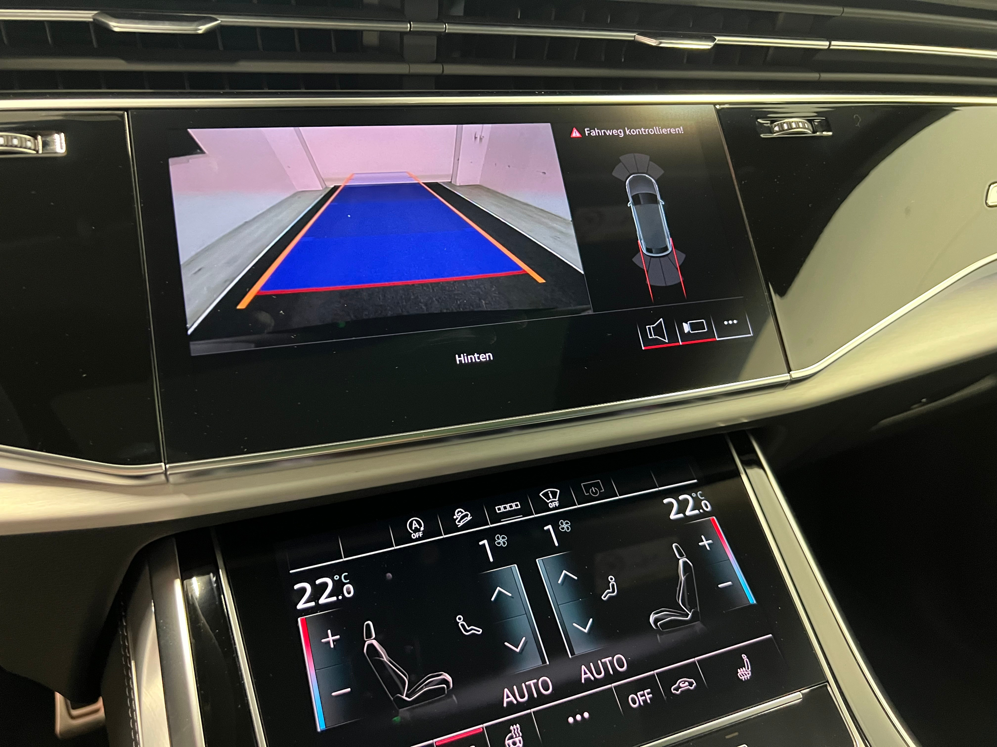 listing desktop thumbnail image 26