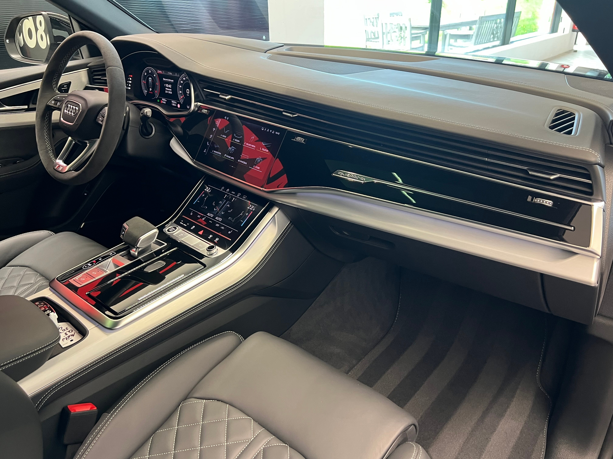 listing desktop thumbnail image 20