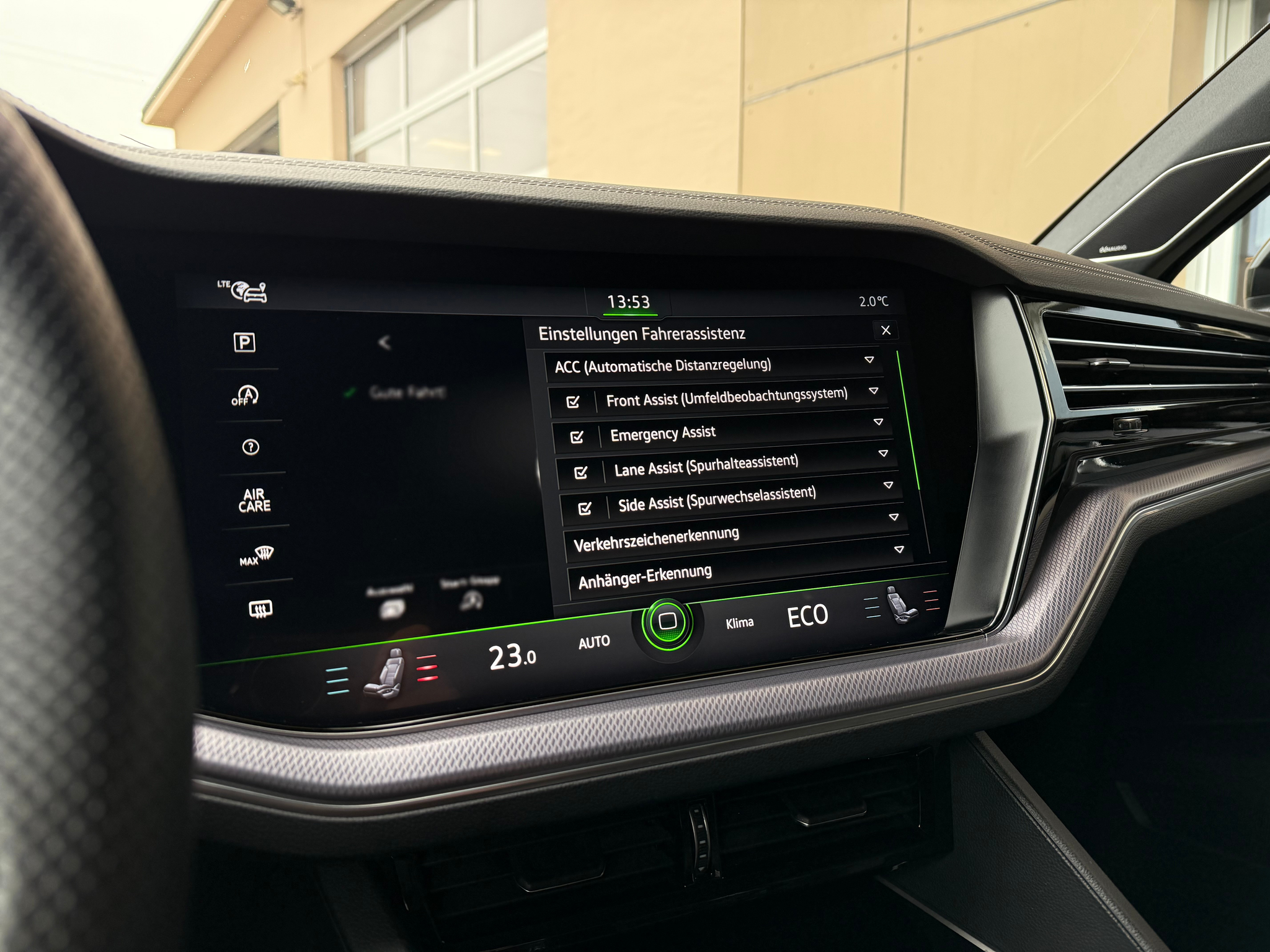 listing desktop thumbnail image 22